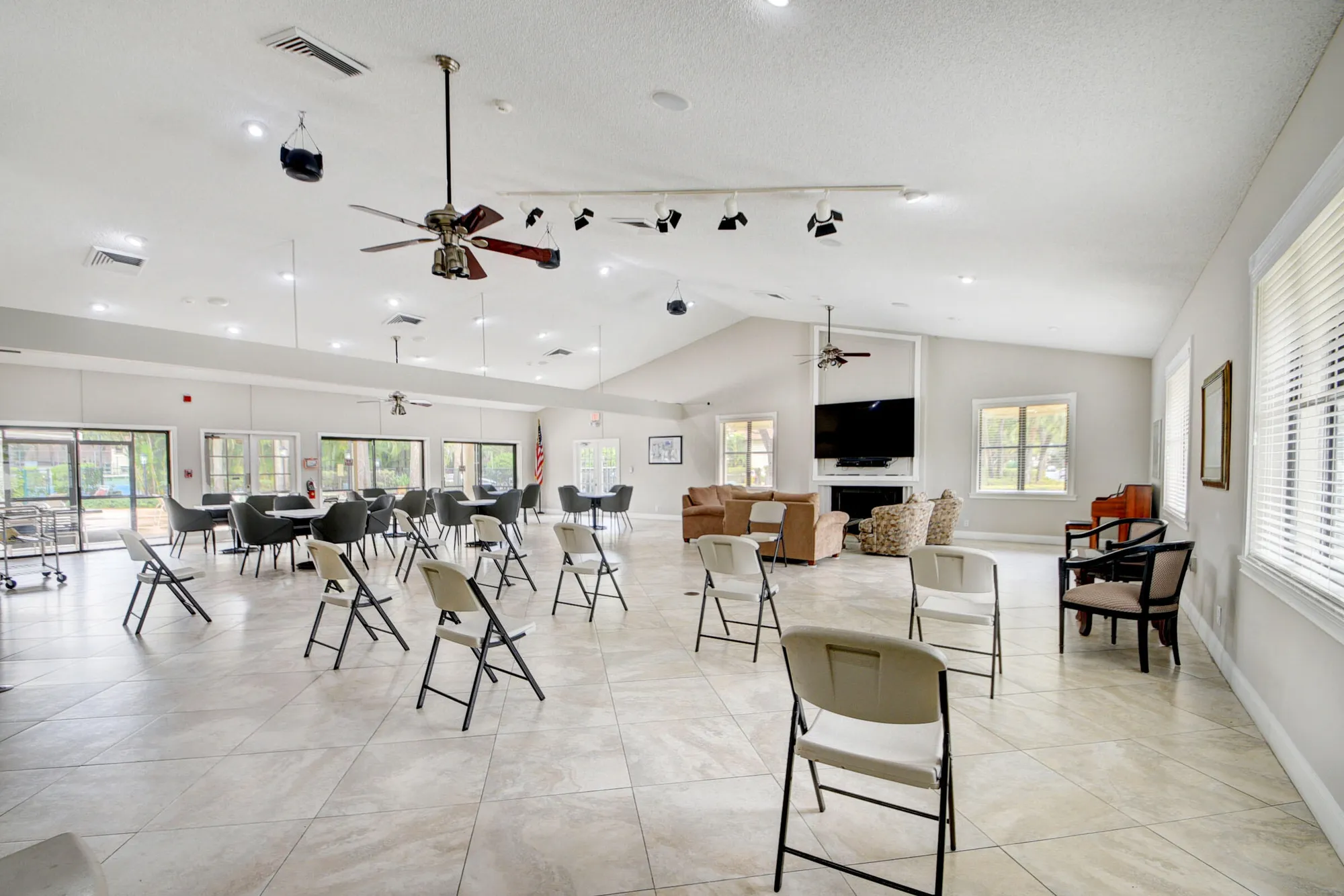 Property Slideshow image 44 of 48 | 3352 perimeter dr, Greenacres, FL, 33467