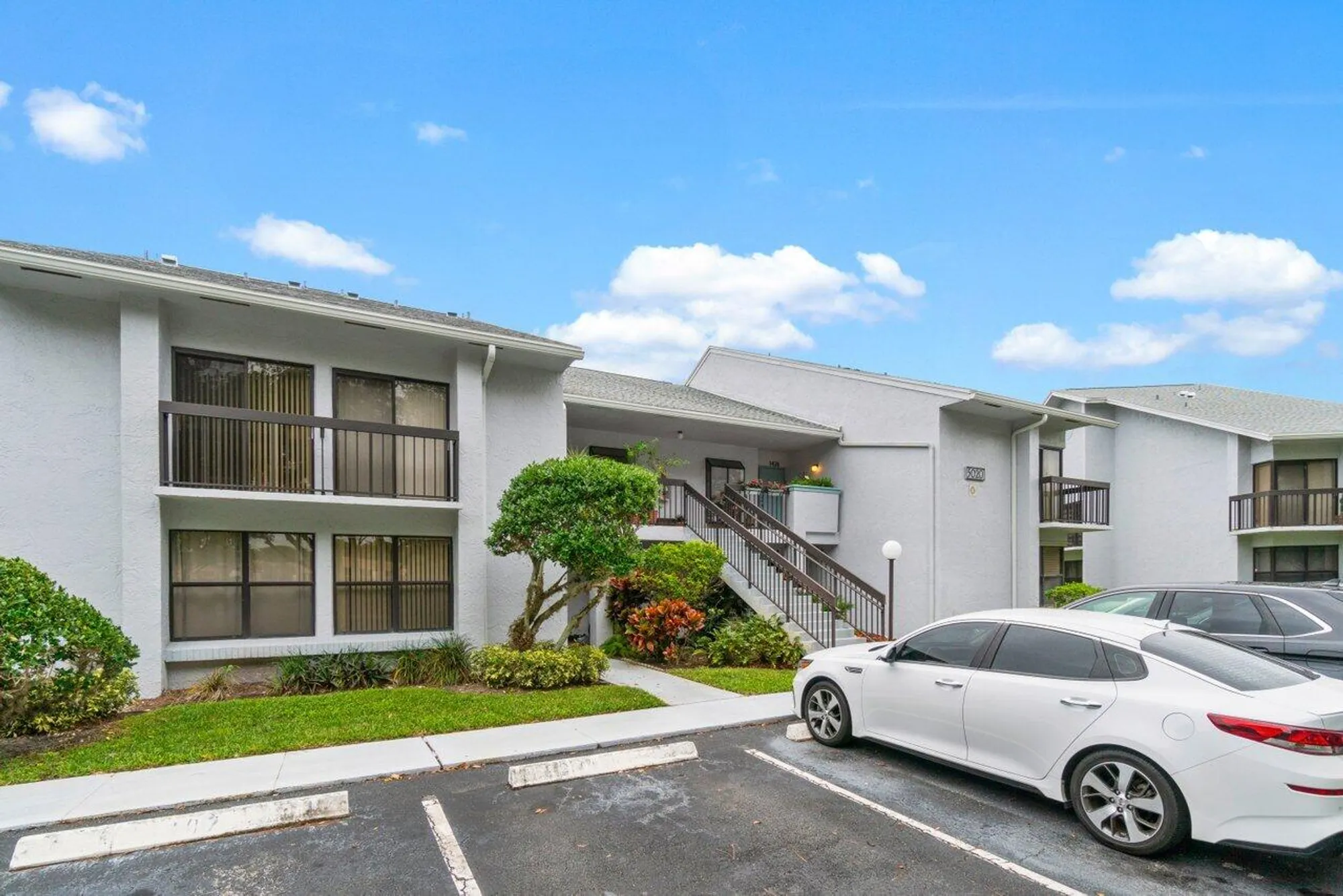 Property Slideshow image 3 of 50 | 5020 golfview ct apt 1426, Delray Beach, FL, 33484
