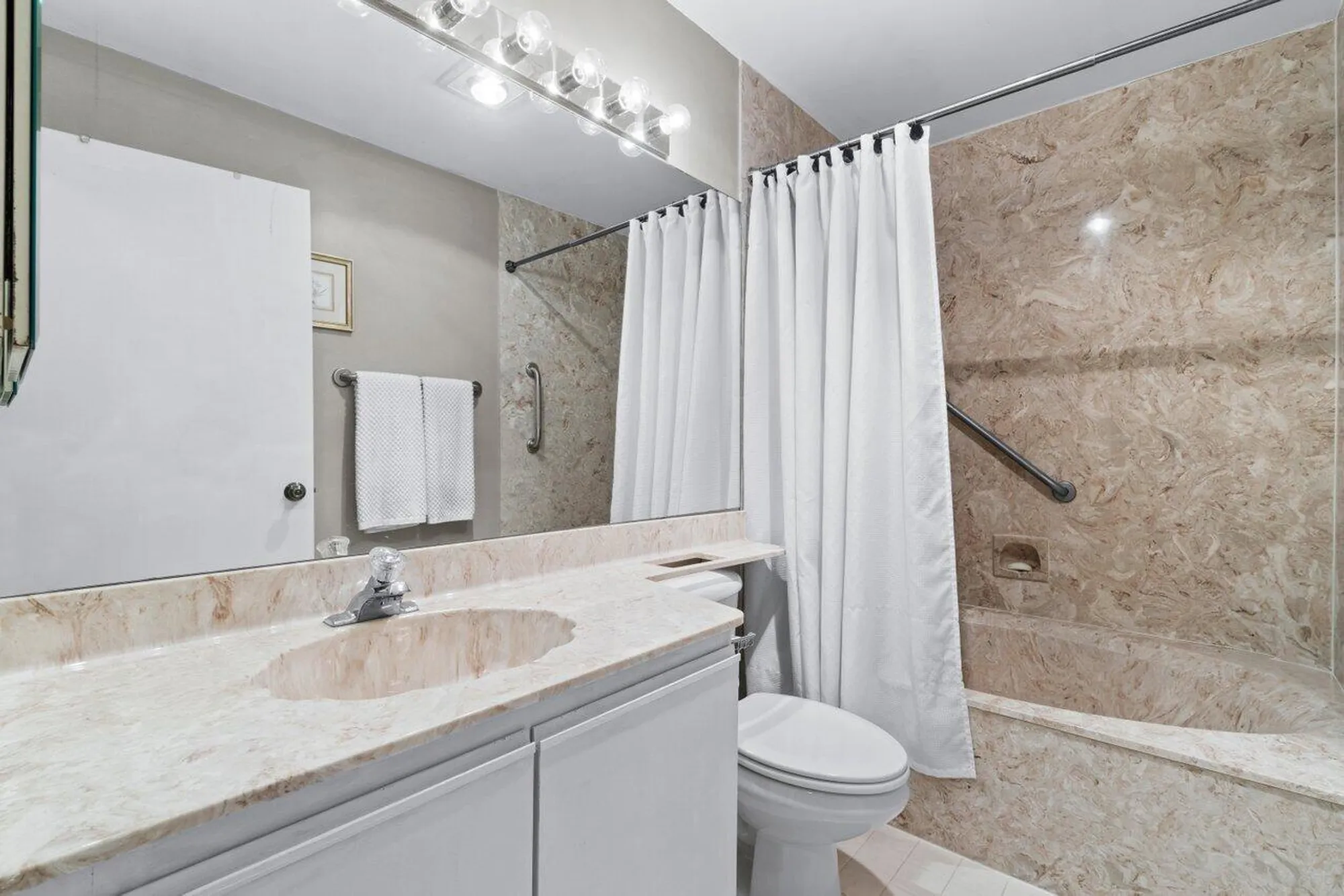 Property Slideshow image 21 of 50 | 5020 golfview ct apt 1426, Delray Beach, FL, 33484