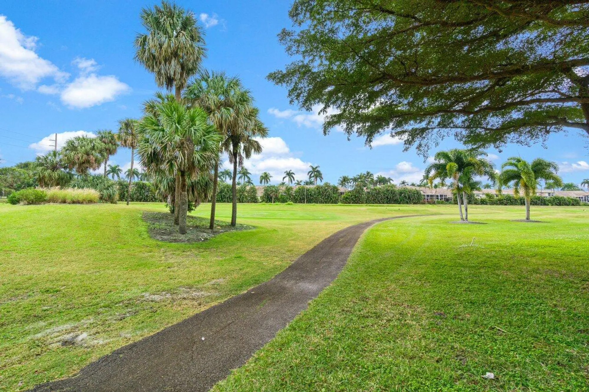 Property Slideshow image 32 of 50 | 5020 golfview ct apt 1426, Delray Beach, FL, 33484