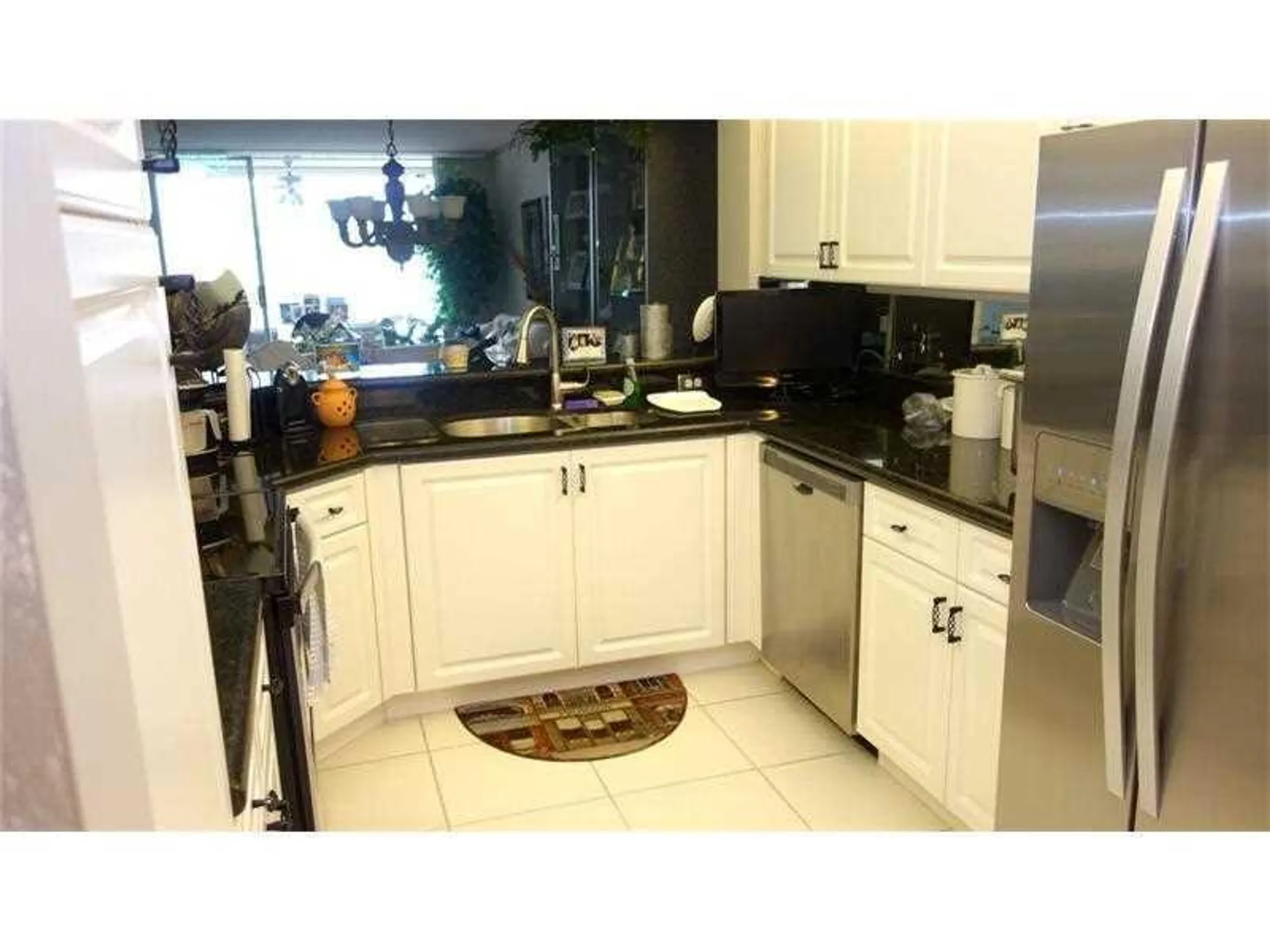 Property Slideshow image 2 of 10 | 7486 n devon dr 109, Tamarac, FL, 33321