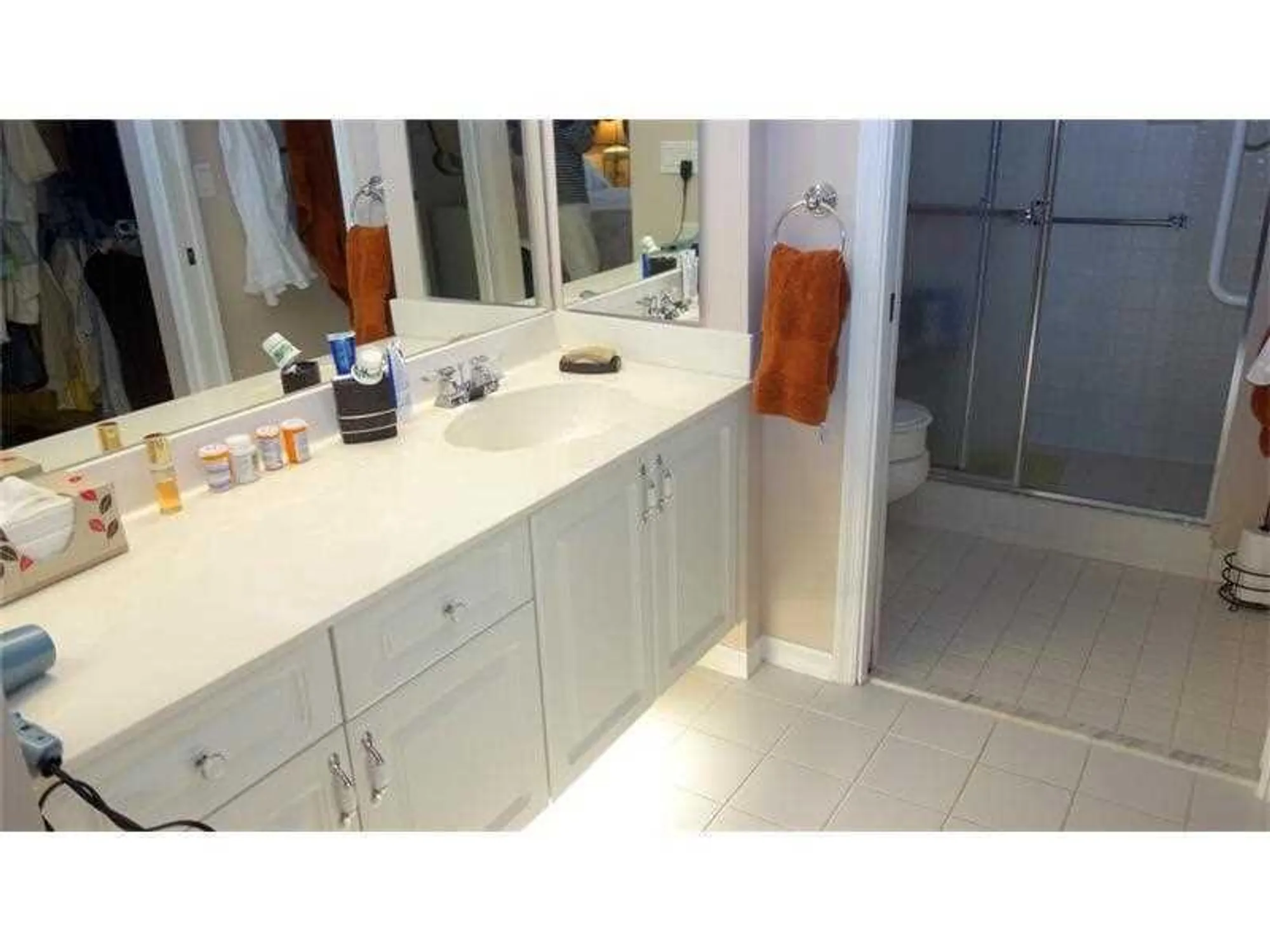 Property Slideshow image 8 of 10 | 7486 n devon dr 109, Tamarac, FL, 33321