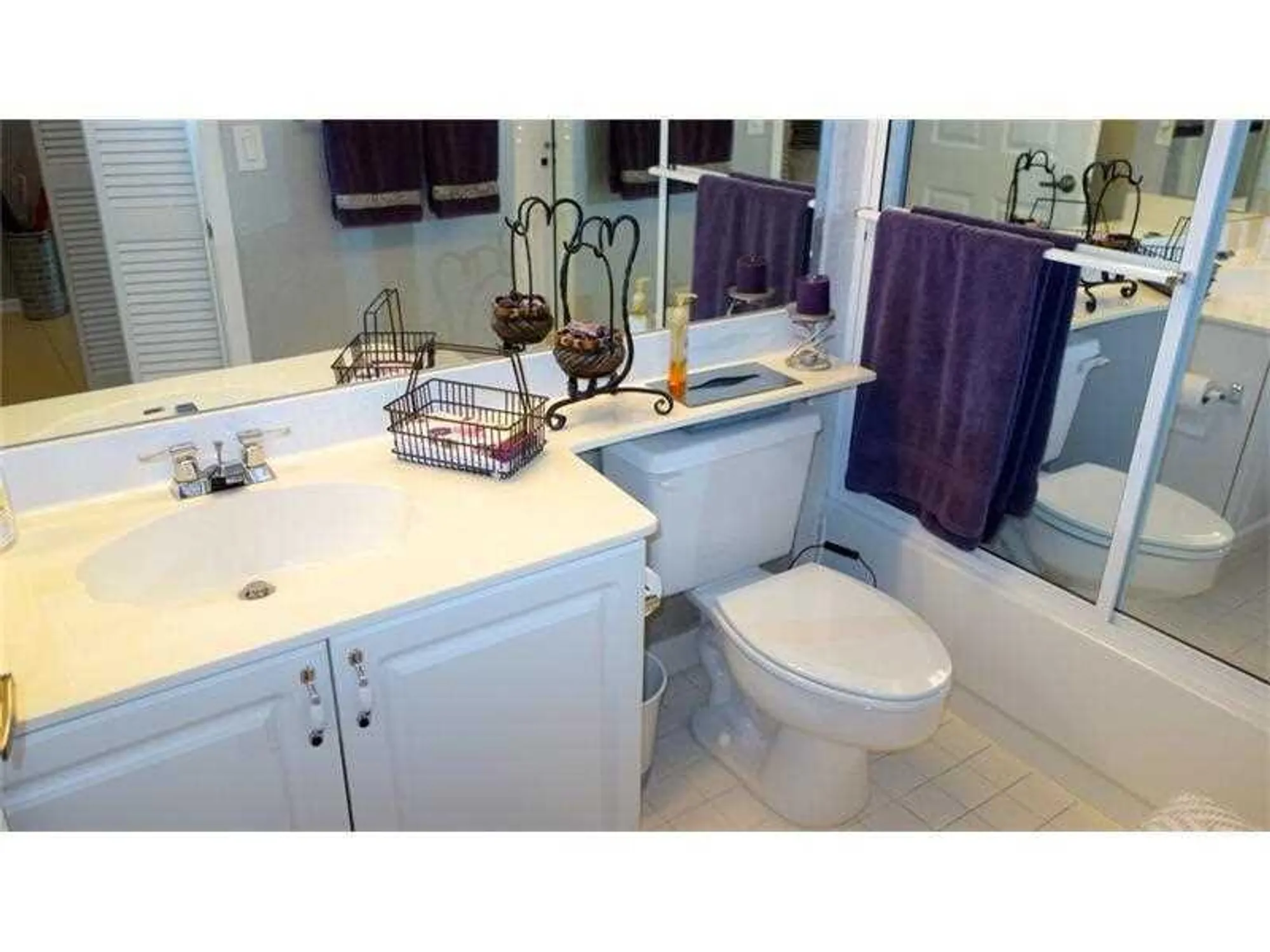 Property Slideshow image 10 of 10 | 7486 n devon dr 109, Tamarac, FL, 33321