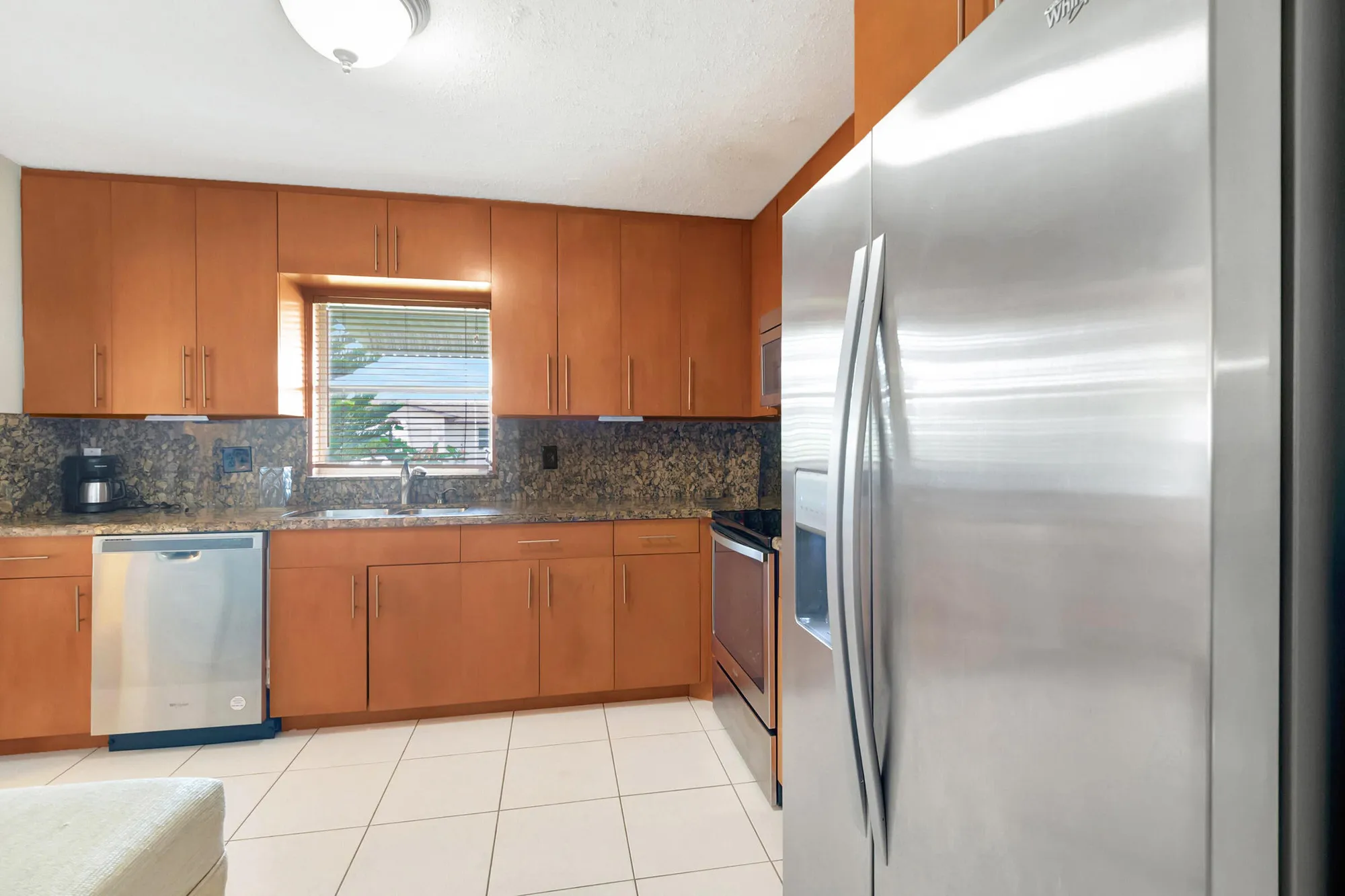 Property Slideshow image 11 of 42 | 6037 lasalle rd, Delray Beach, FL, 33484