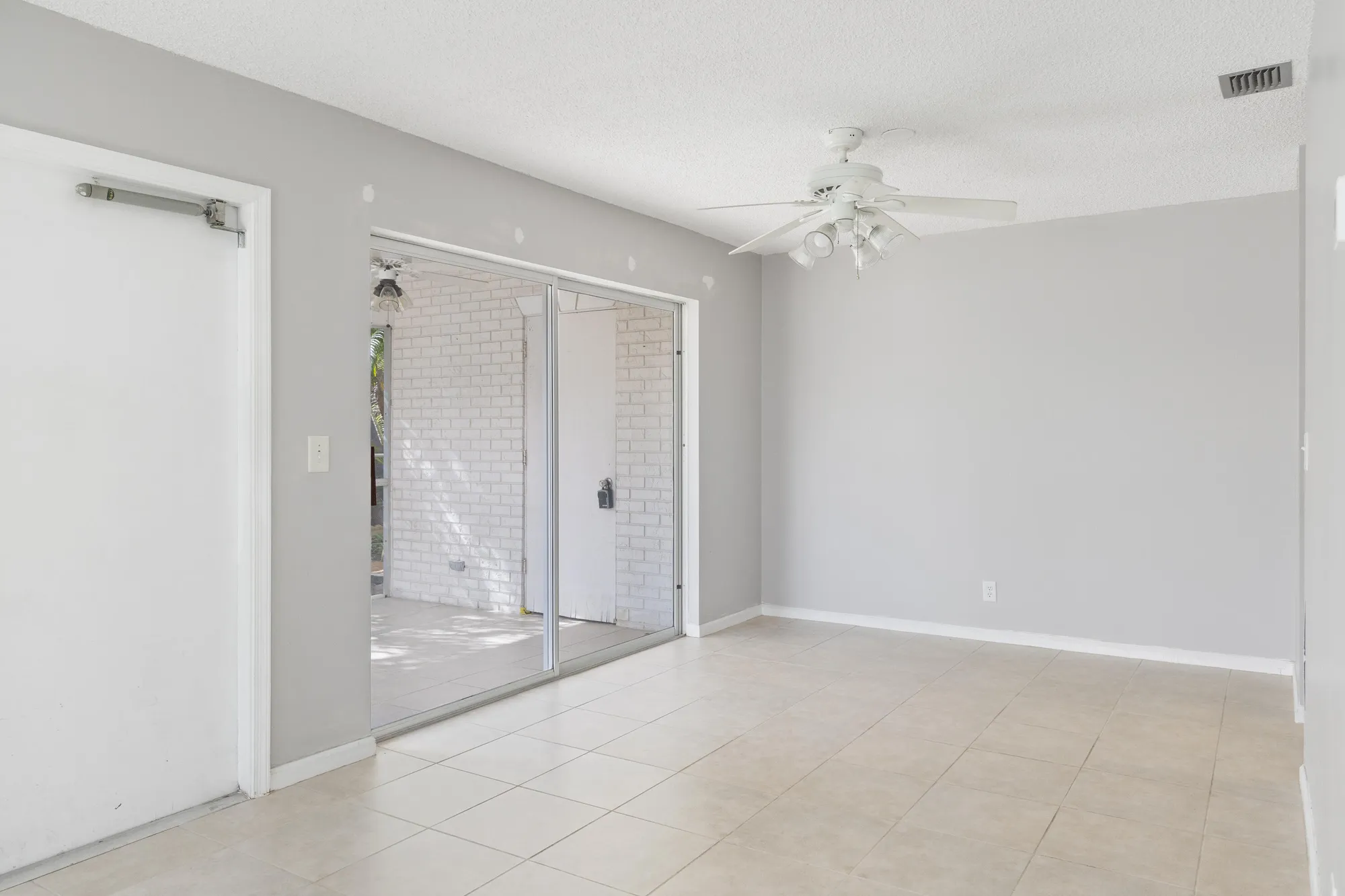Property Slideshow image 11 of 33 | 10083 44th ter s # 363, Boynton Beach, FL, 33436