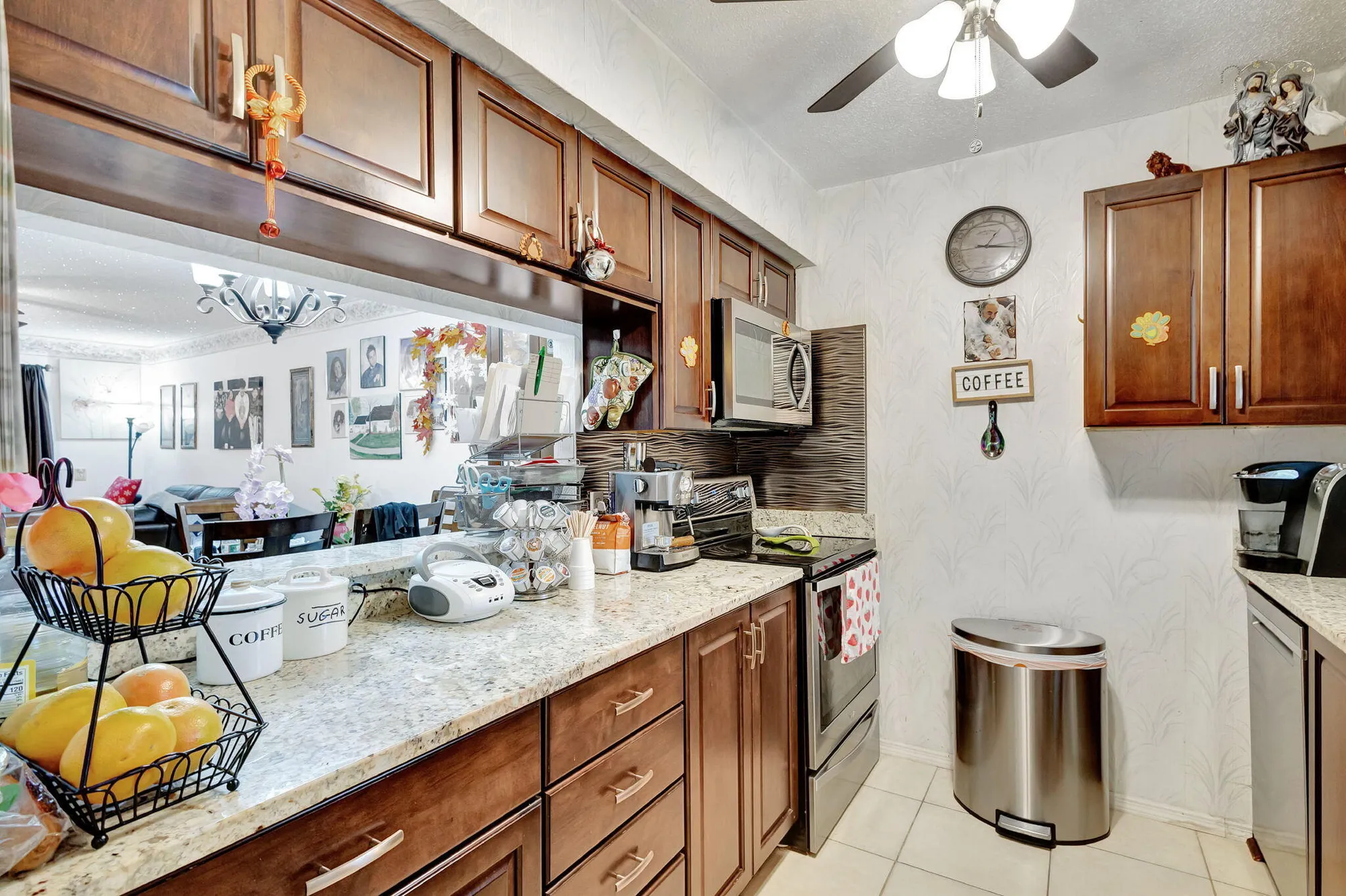 Property Slideshow image 5 of 28 | 12005 poinciana blvd 204, Royal Palm Beach, FL, 33411