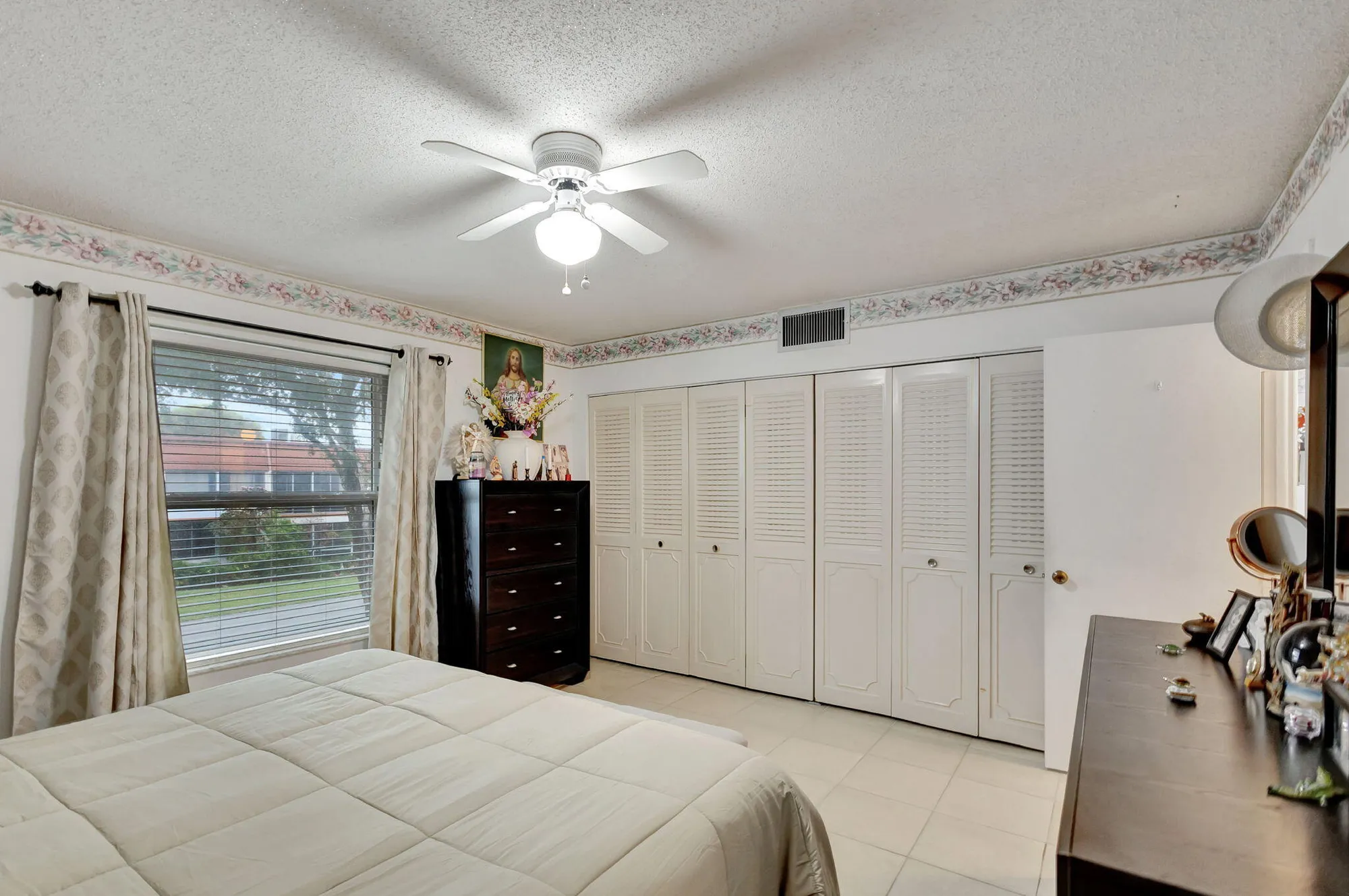 Property Slideshow image 14 of 28 | 12005 poinciana blvd 204, Royal Palm Beach, FL, 33411