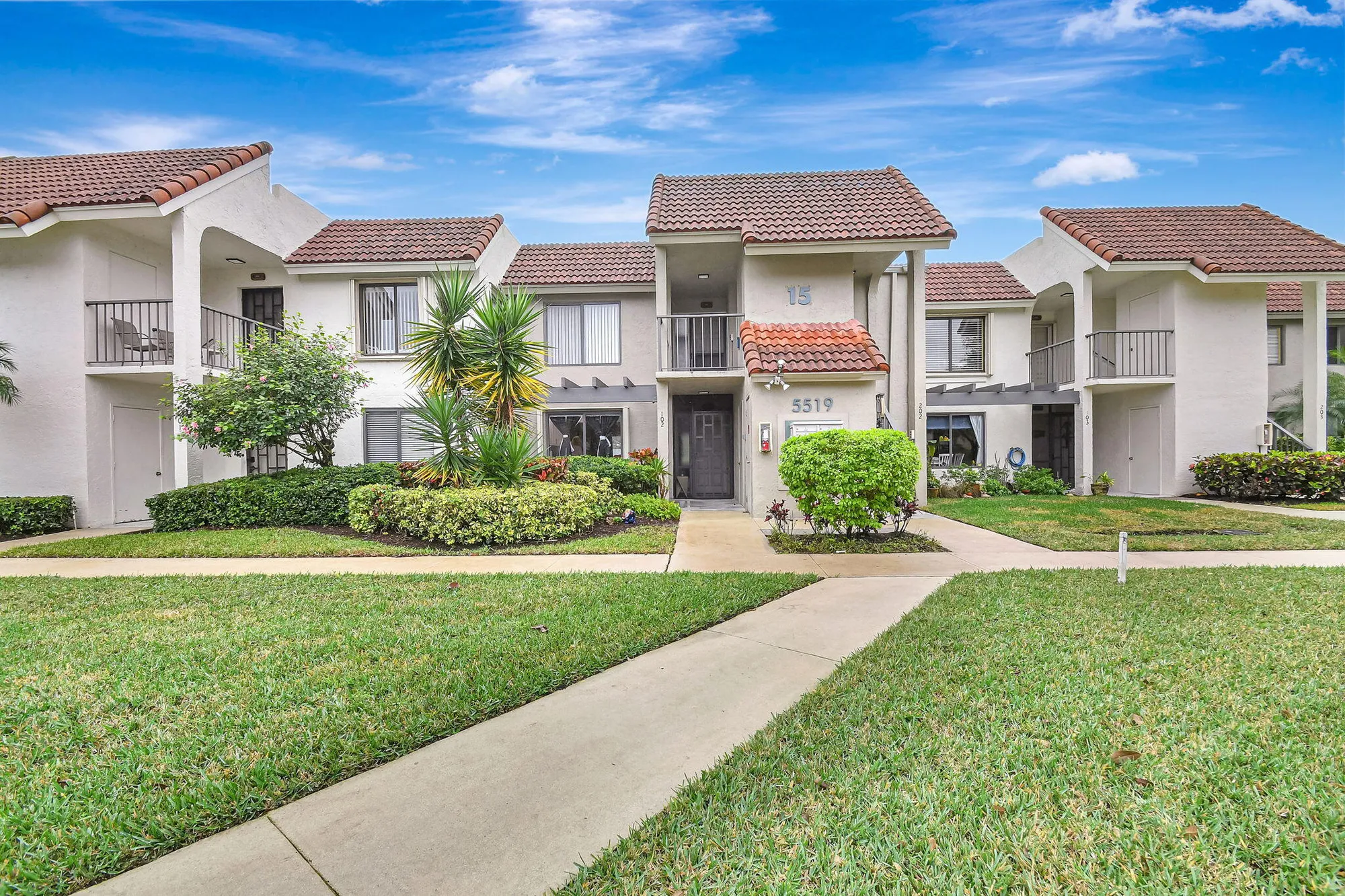 Property Slideshow image 1 of 76 | 5519 fairway park dr 202, Boynton Beach, FL, 33437