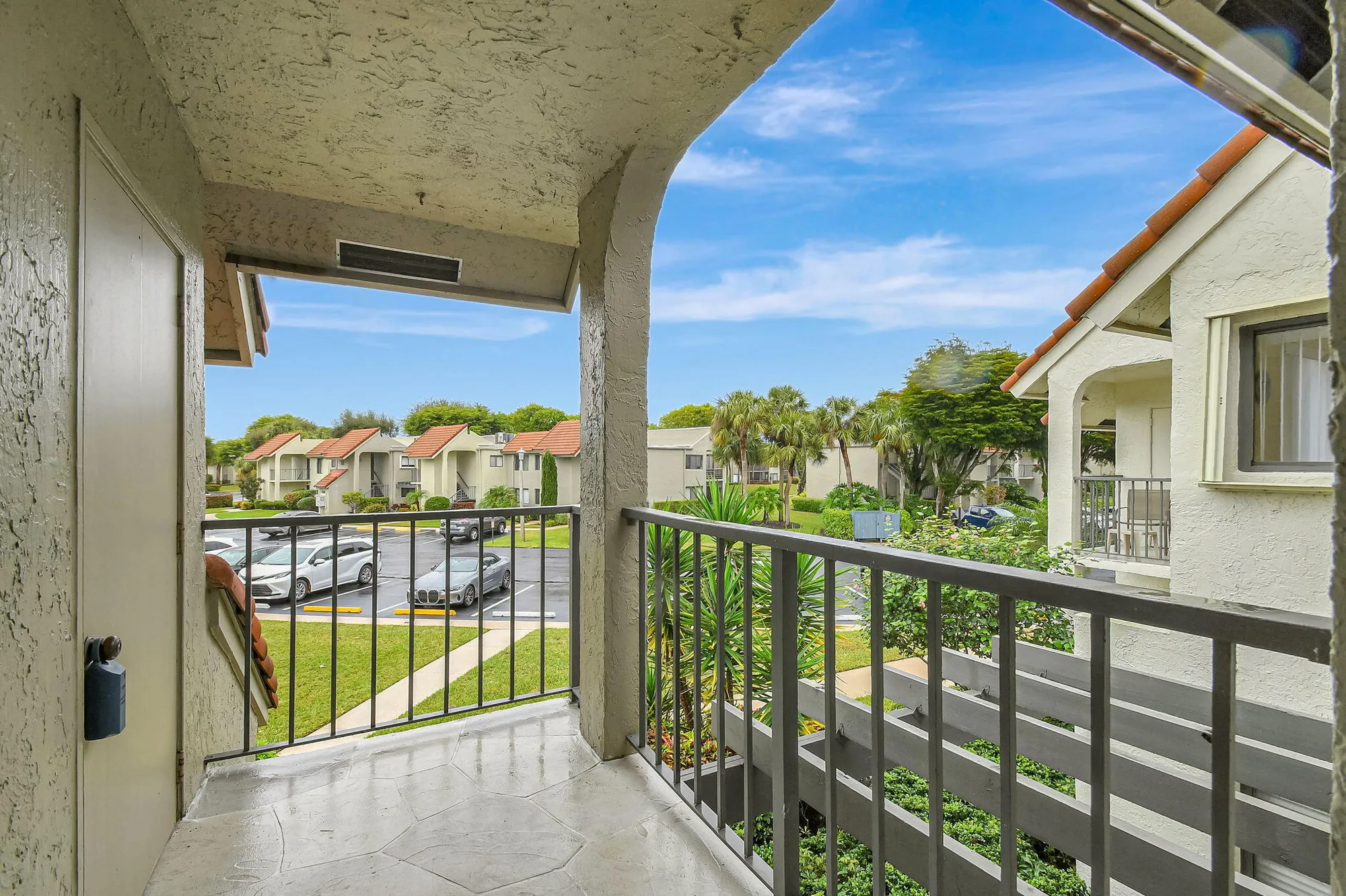 Property Slideshow image 3 of 76 | 5519 fairway park dr 202, Boynton Beach, FL, 33437