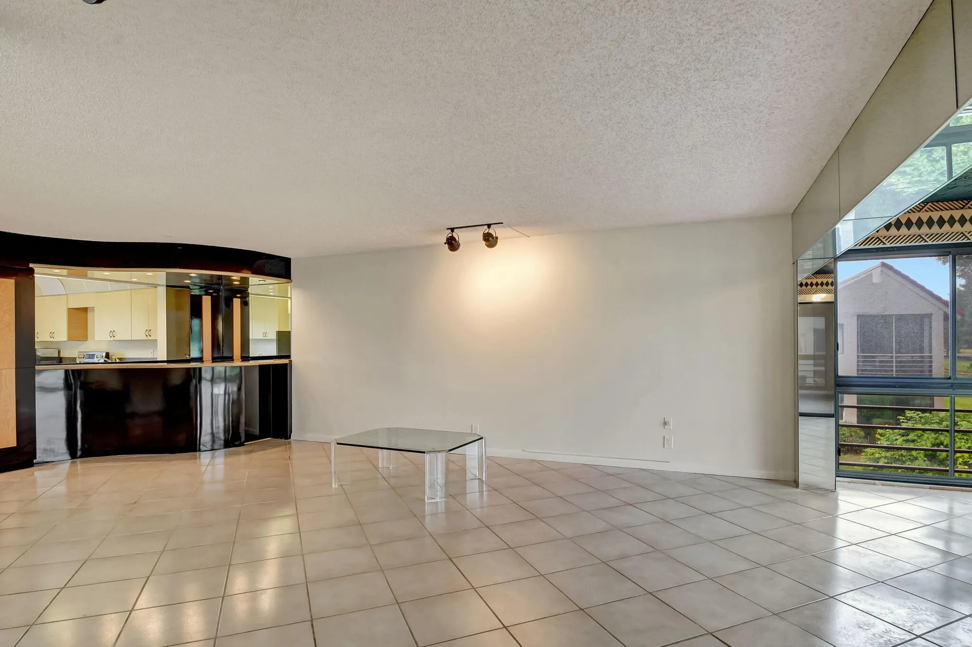 Property Slideshow image 18 of 76 | 5519 fairway park dr 202, Boynton Beach, FL, 33437