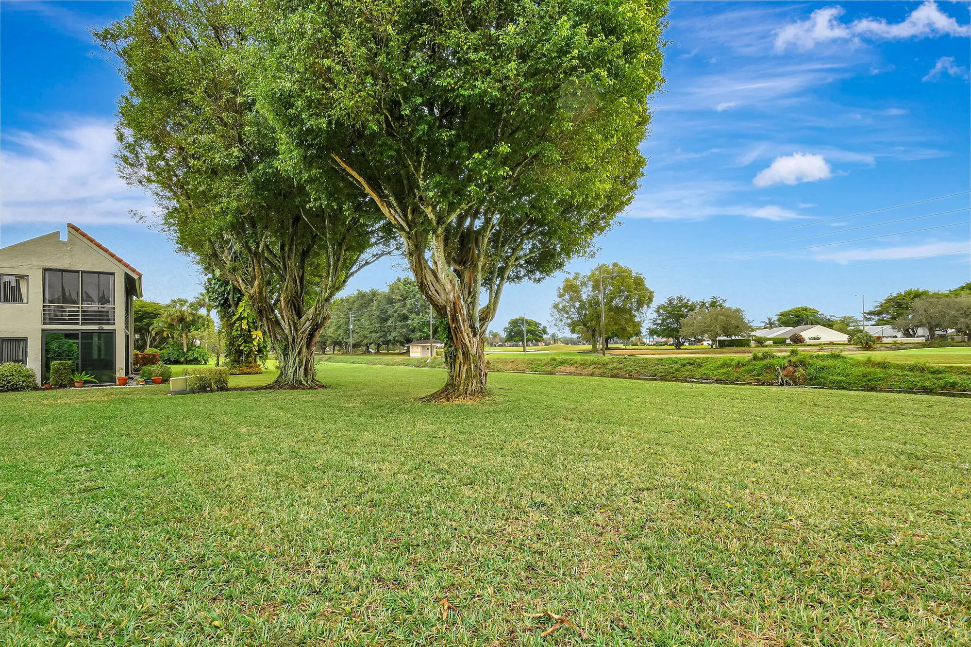 Property Slideshow image 38 of 76 | 5519 fairway park dr 202, Boynton Beach, FL, 33437
