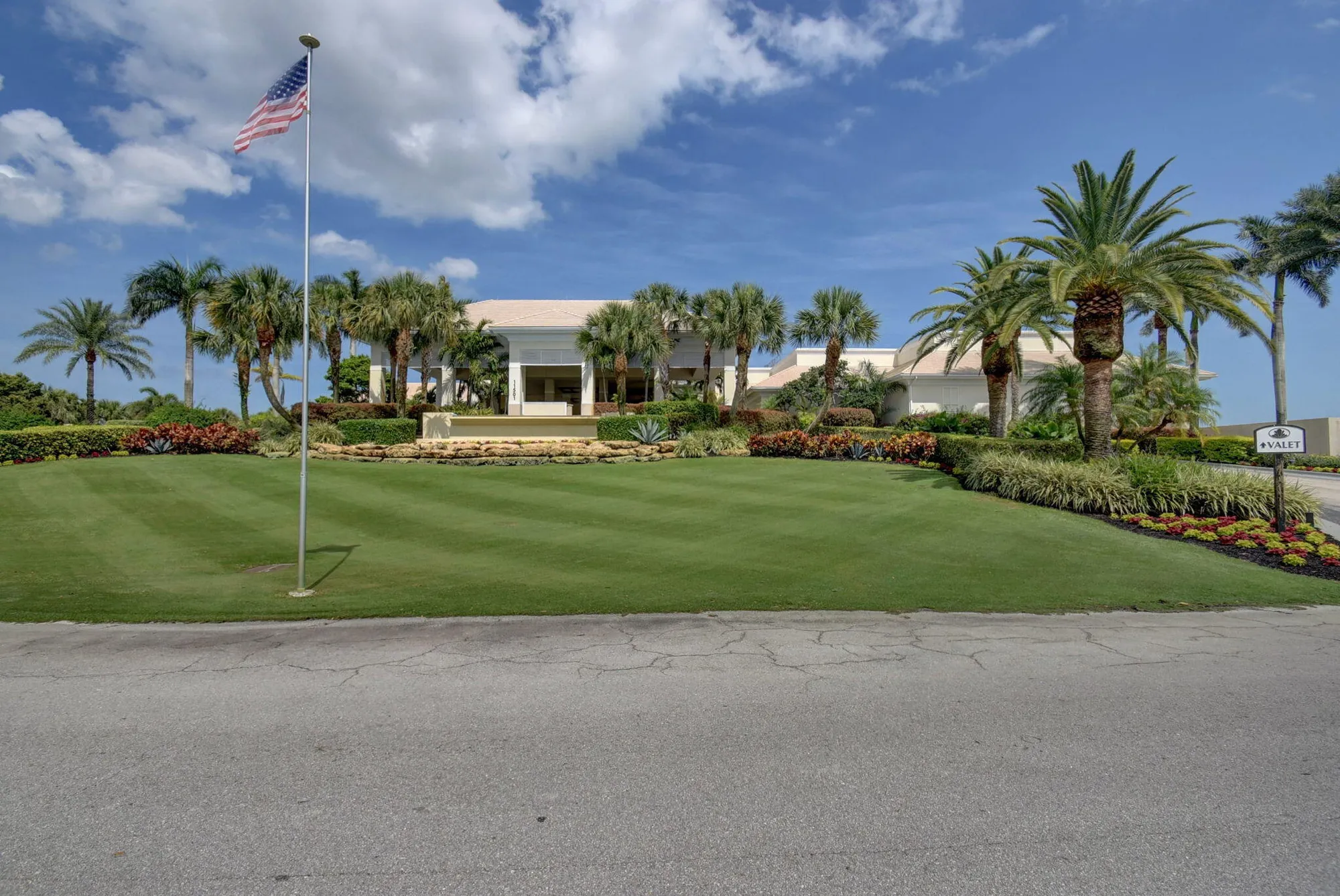 Property Slideshow image 41 of 76 | 5519 fairway park dr 202, Boynton Beach, FL, 33437