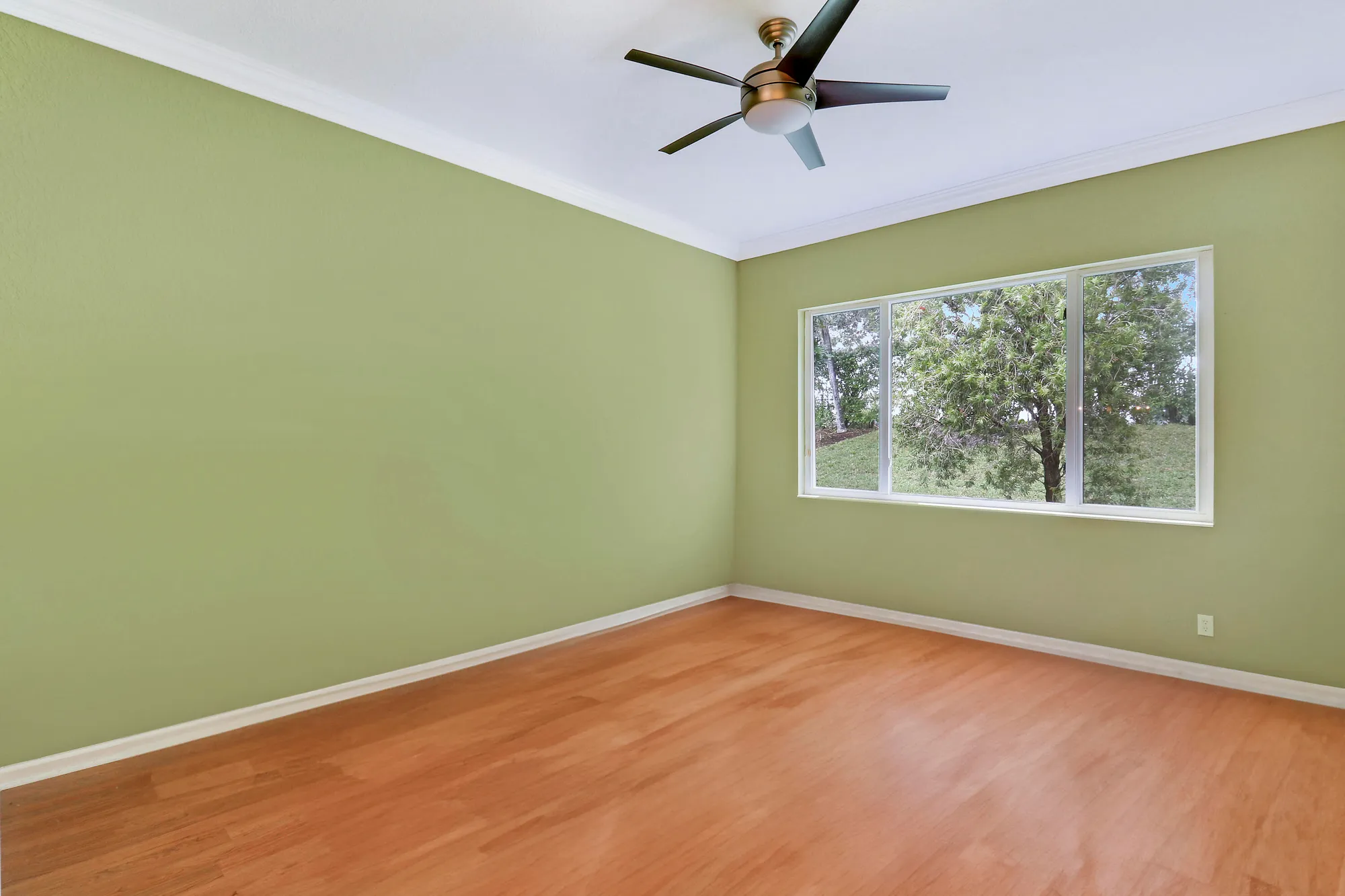 Property Slideshow image 24 of 54 | 2464 sailfish cove dr, West Palm Beach, FL, 33411