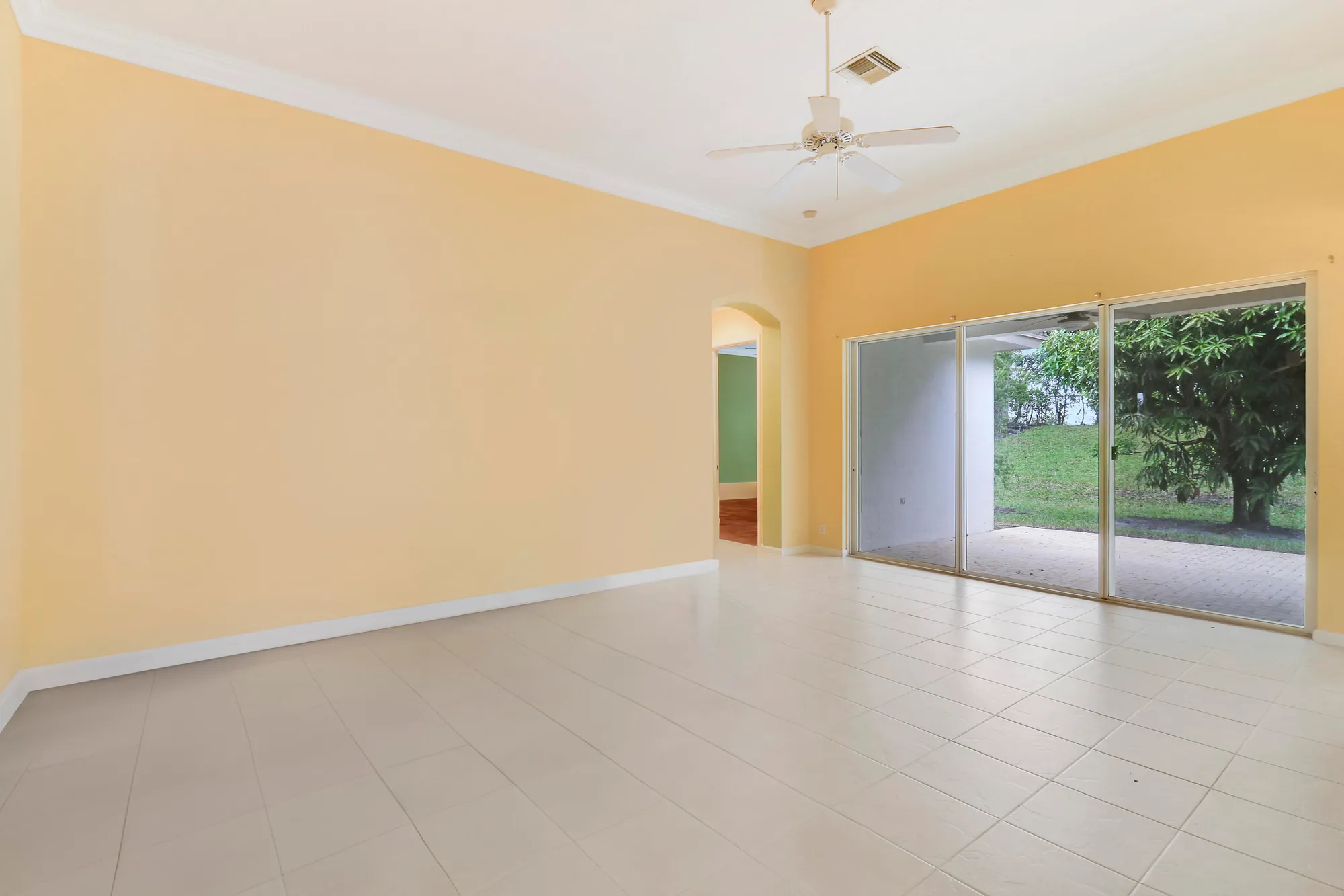 Property Slideshow image 19 of 54 | 2464 sailfish cove dr, West Palm Beach, FL, 33411