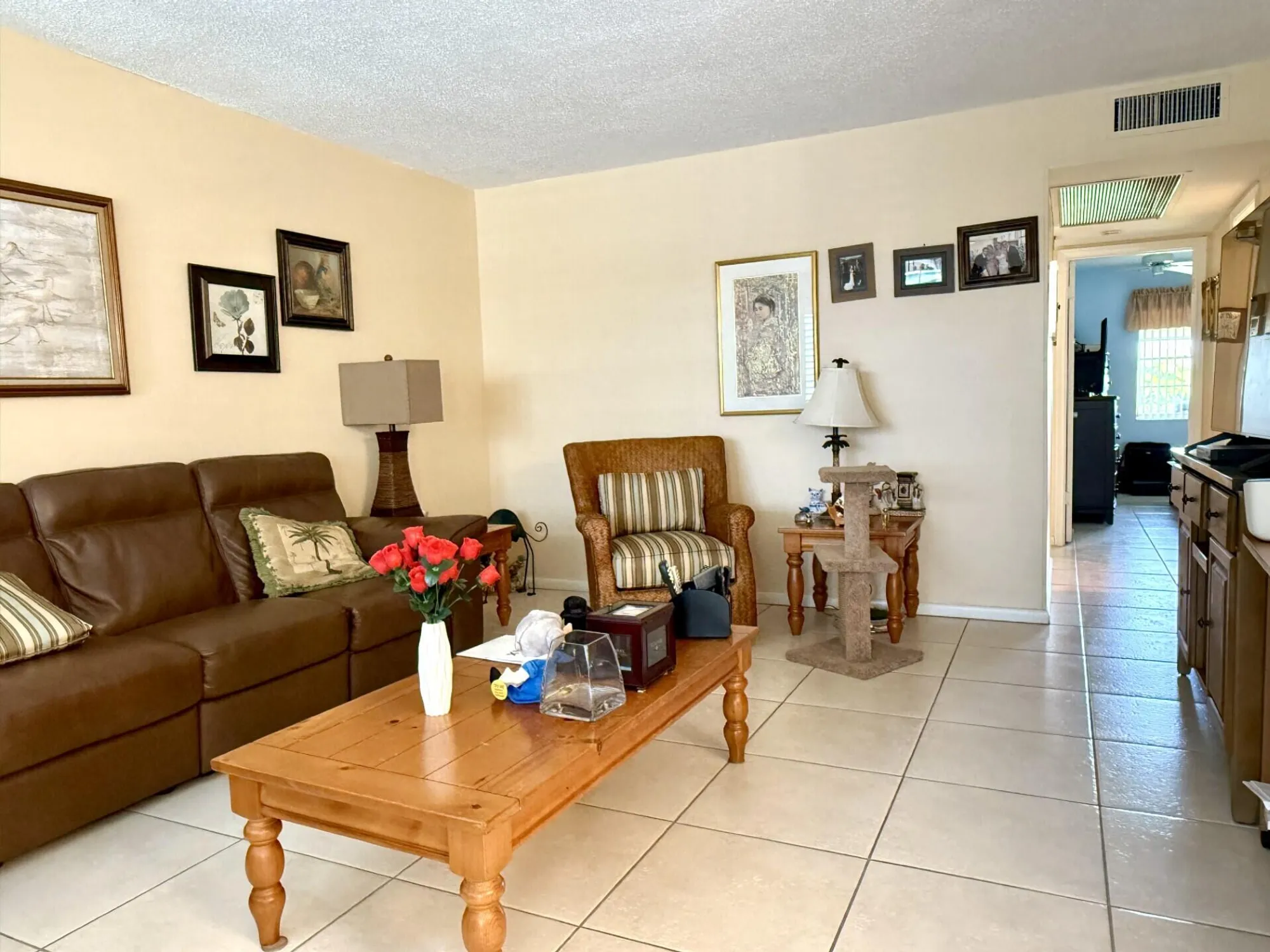 Property Slideshow image 5 of 17 | 74 berkshire c, West Palm Beach, FL, 33417