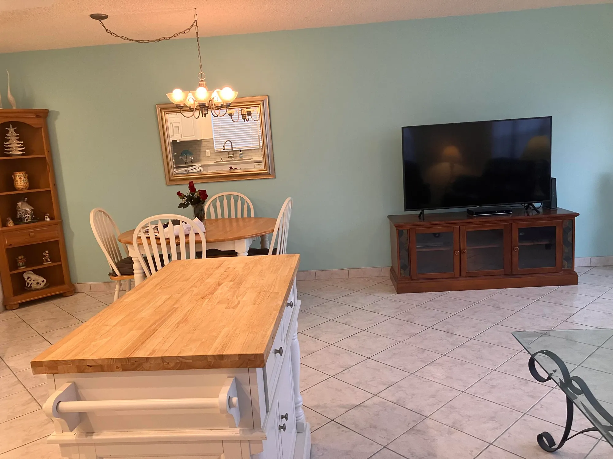 Property Slideshow image 11 of 30 | 337 camden o, West Palm Beach, FL, 33417