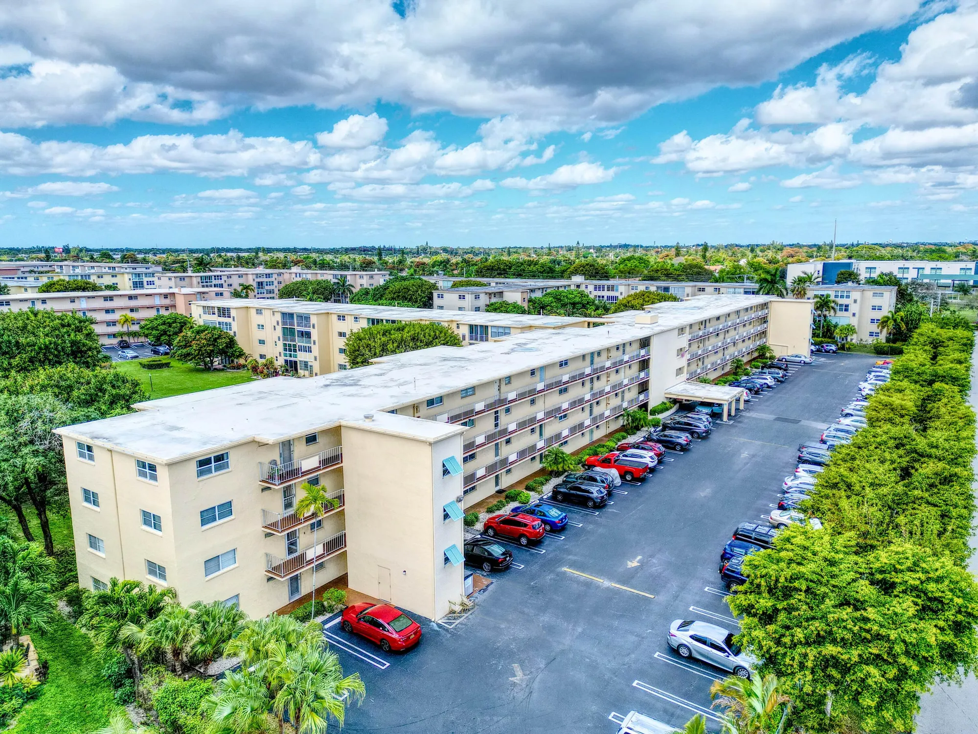 Property Slideshow image 1 of 41 | 2615 ne 3rd ct apt 317, Boynton Beach, FL, 33435