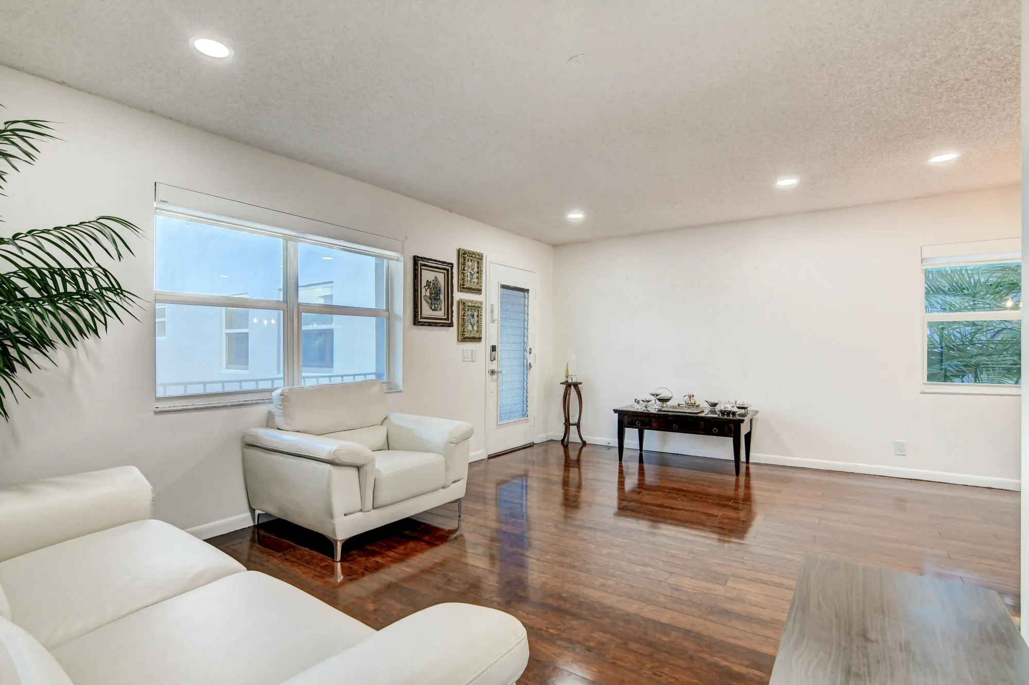 Property Slideshow image 4 of 16 | 42 burgundy a, Delray Beach, FL, 33484