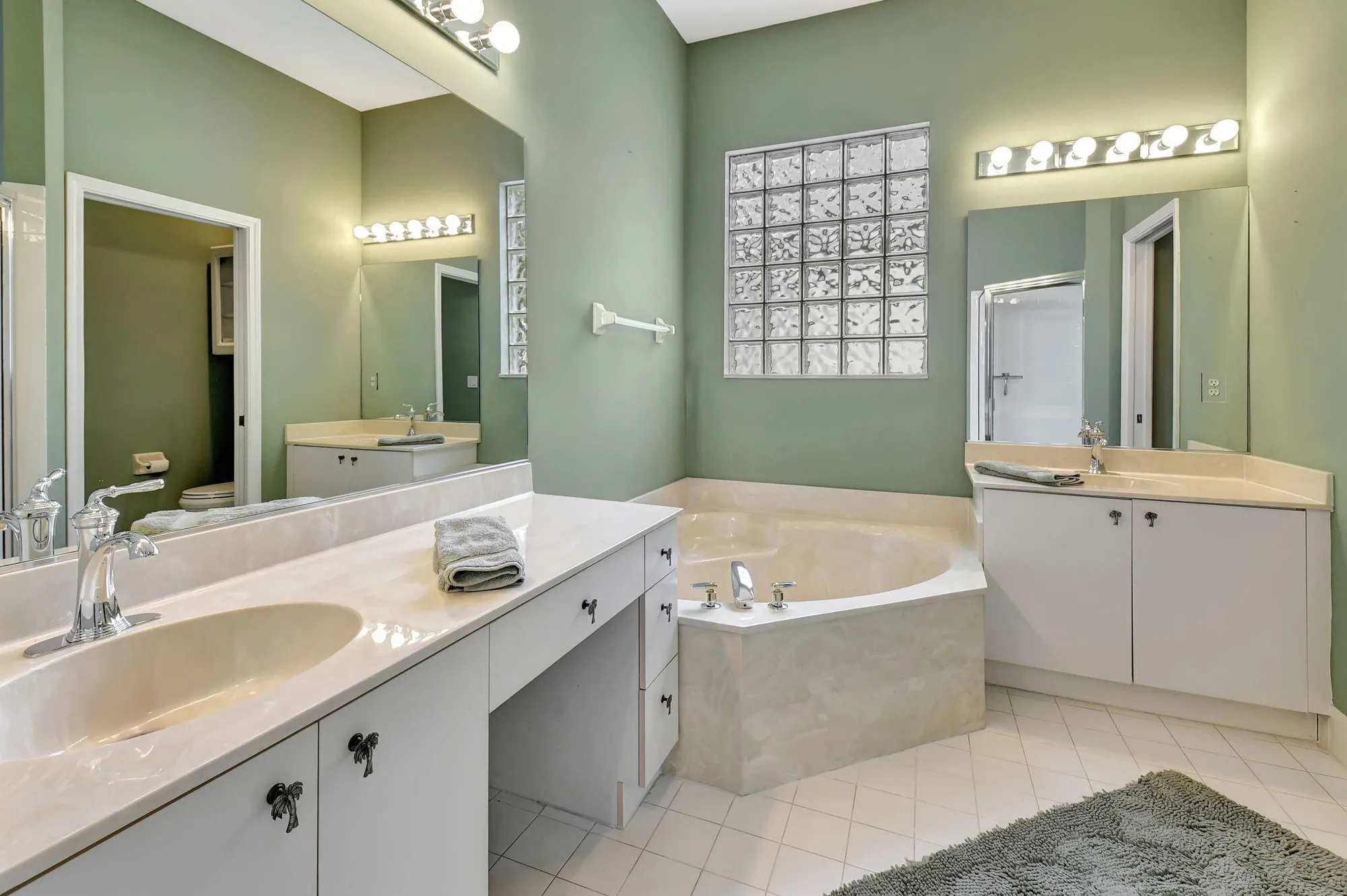 Property Slideshow image 30 of 83 | 7936 rockford rd, Boynton Beach, FL, 33472