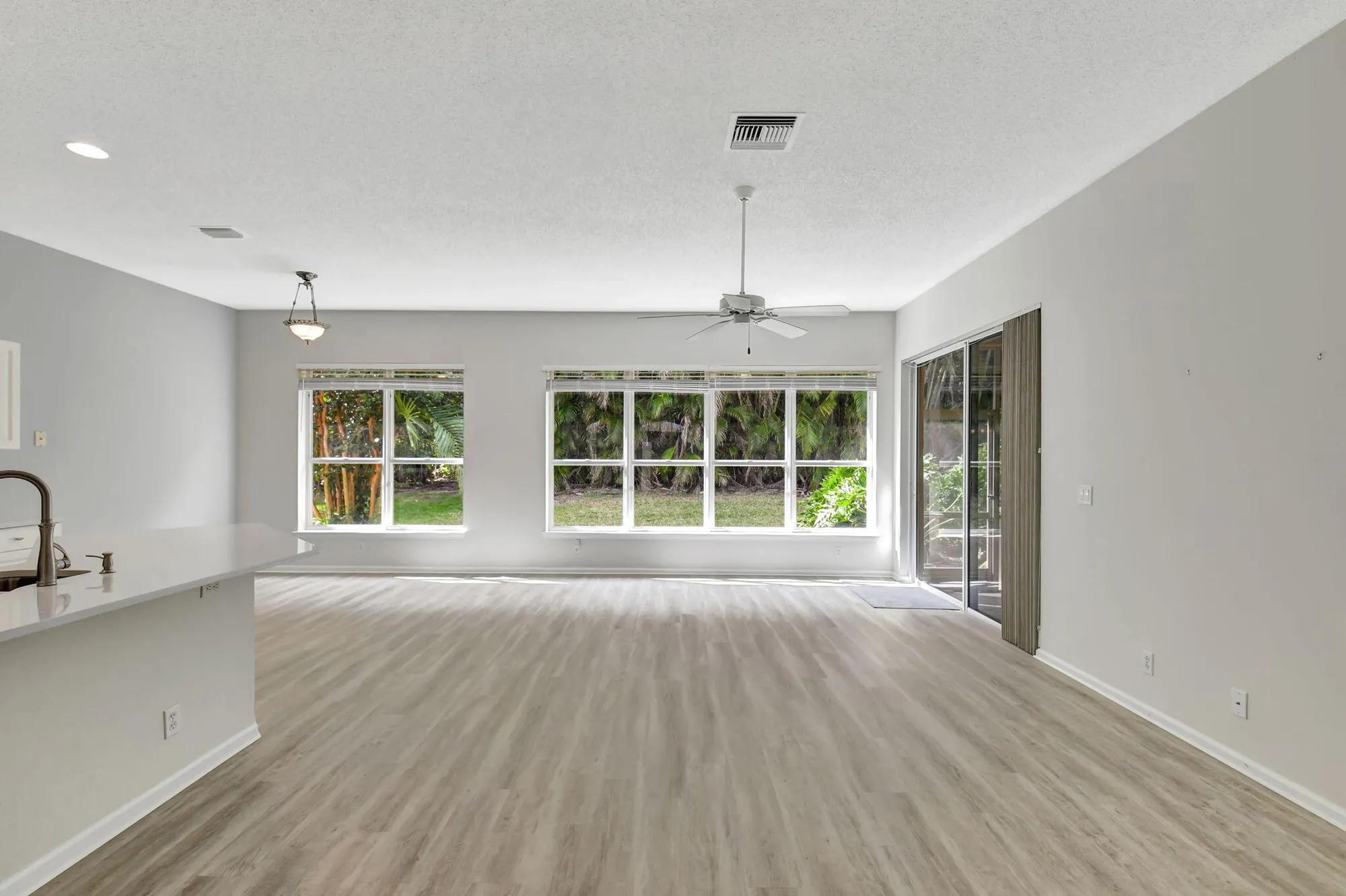 Property Slideshow image 13 of 83 | 7936 rockford rd, Boynton Beach, FL, 33472