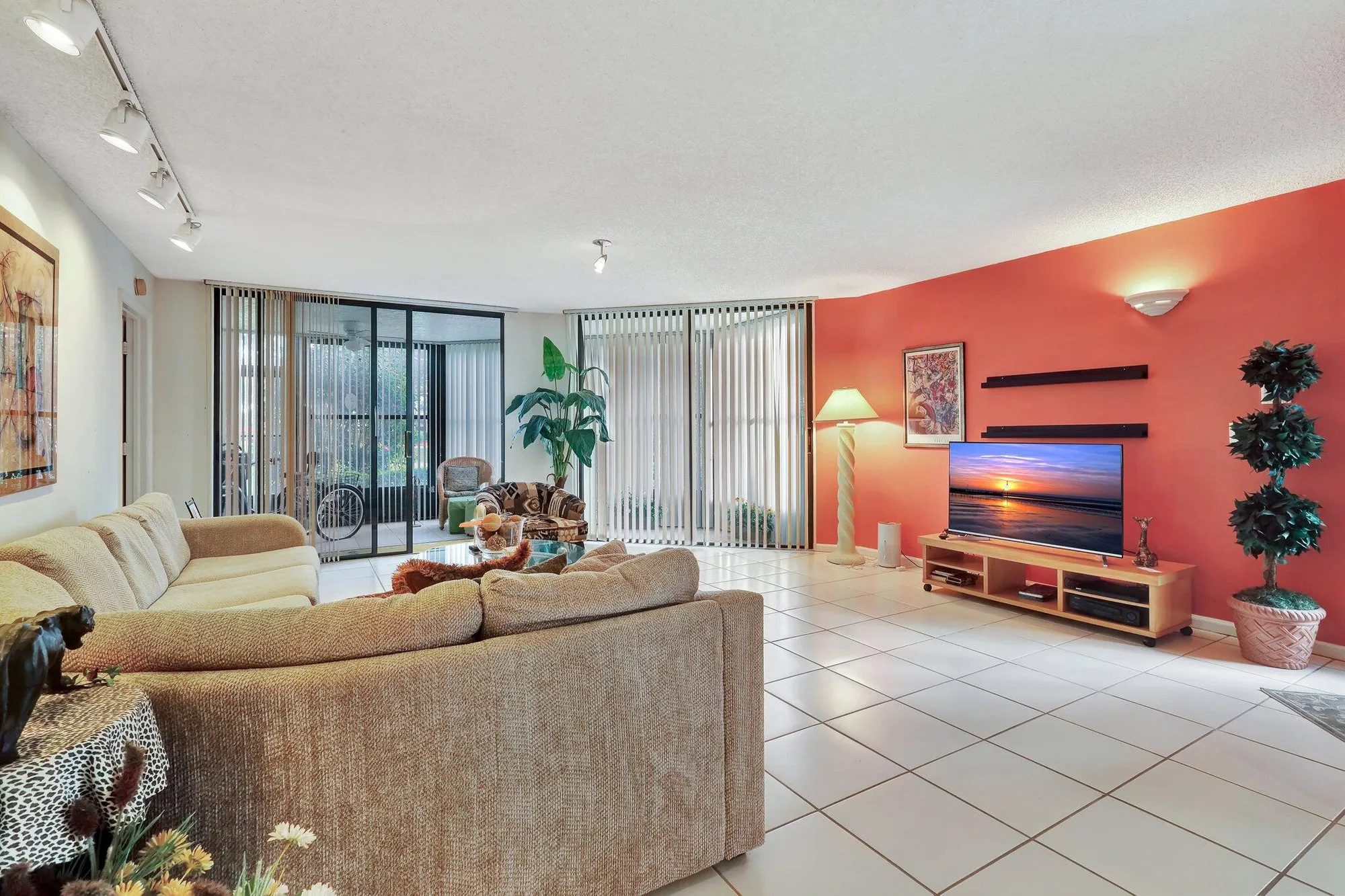 Property Slideshow image 6 of 88 | 7449 glendevon ln apt 104, Delray Beach, FL, 33446