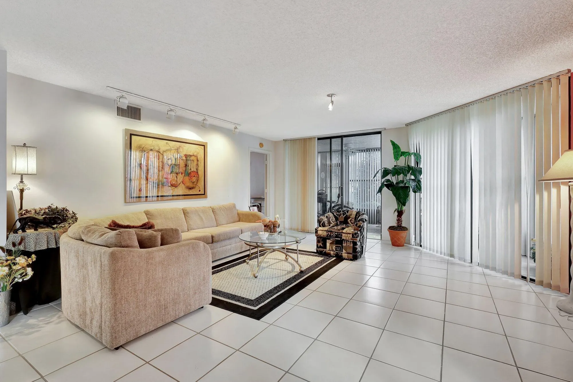 Property Slideshow image 13 of 88 | 7449 glendevon ln apt 104, Delray Beach, FL, 33446