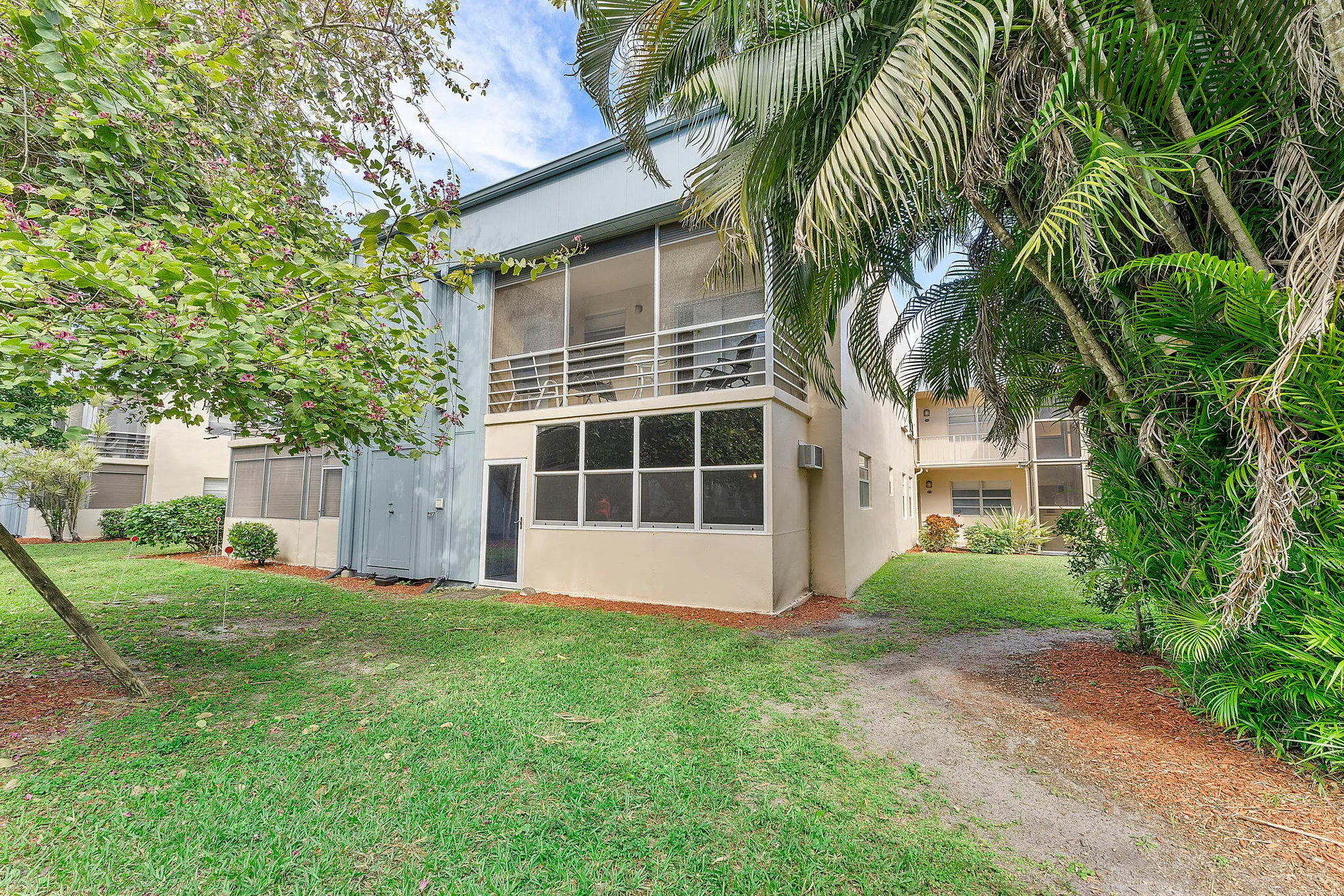 Property Slideshow image 1 of 27 | 877 flanders, Delray Beach, FL, 33484