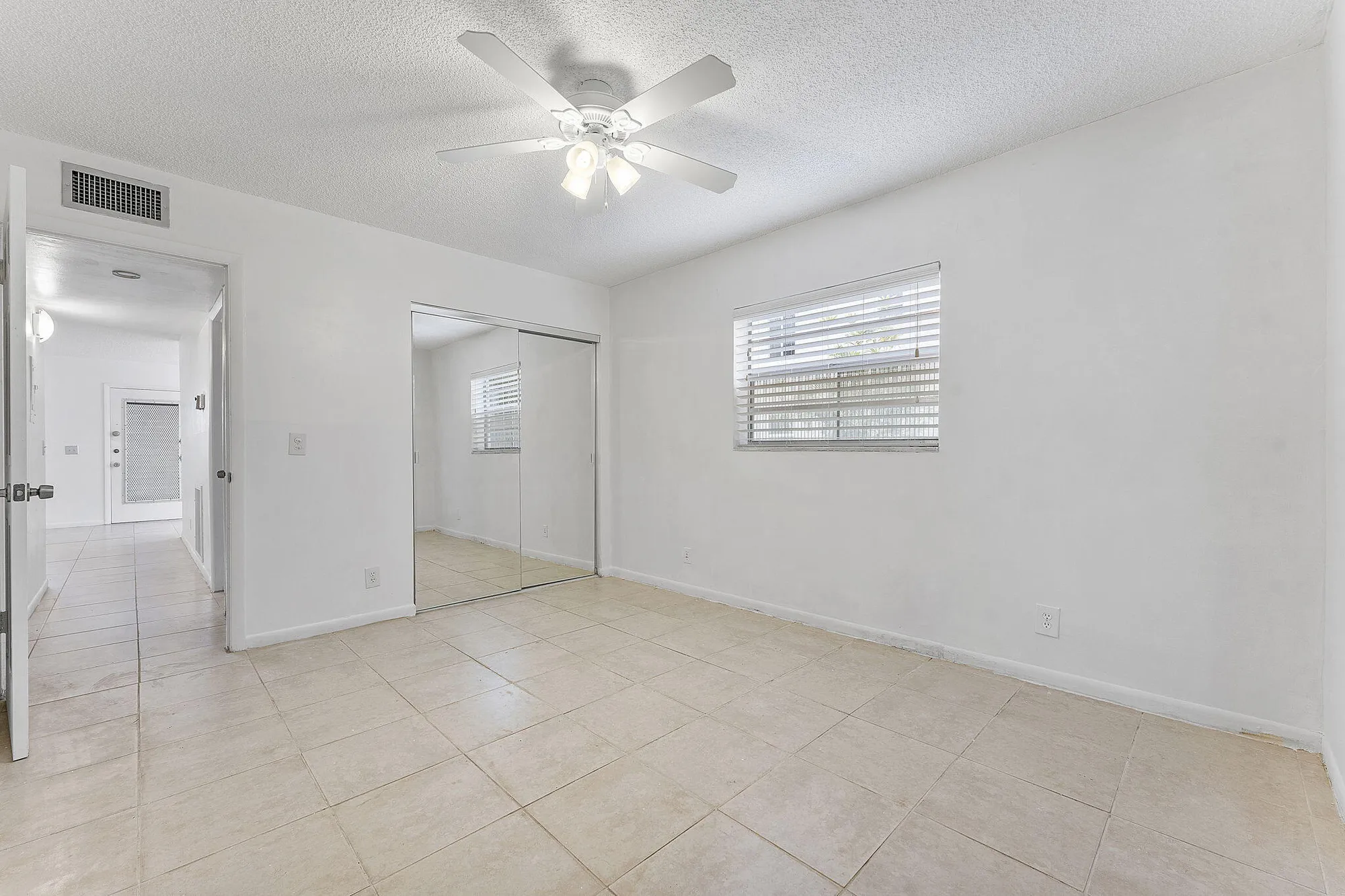 Property Slideshow image 20 of 27 | 877 flanders, Delray Beach, FL, 33484