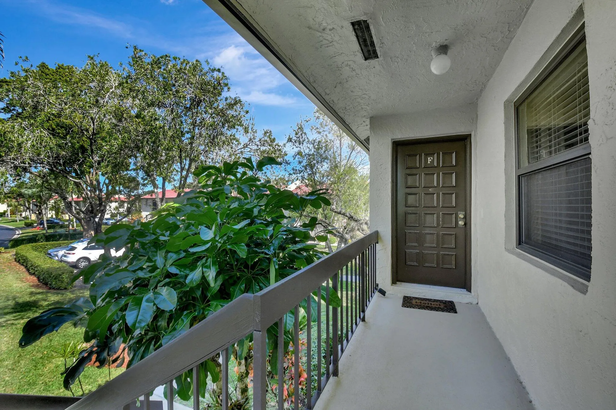 Property Slideshow image 7 of 54 | 21219 lago cir f, Boca Raton, FL, 33433