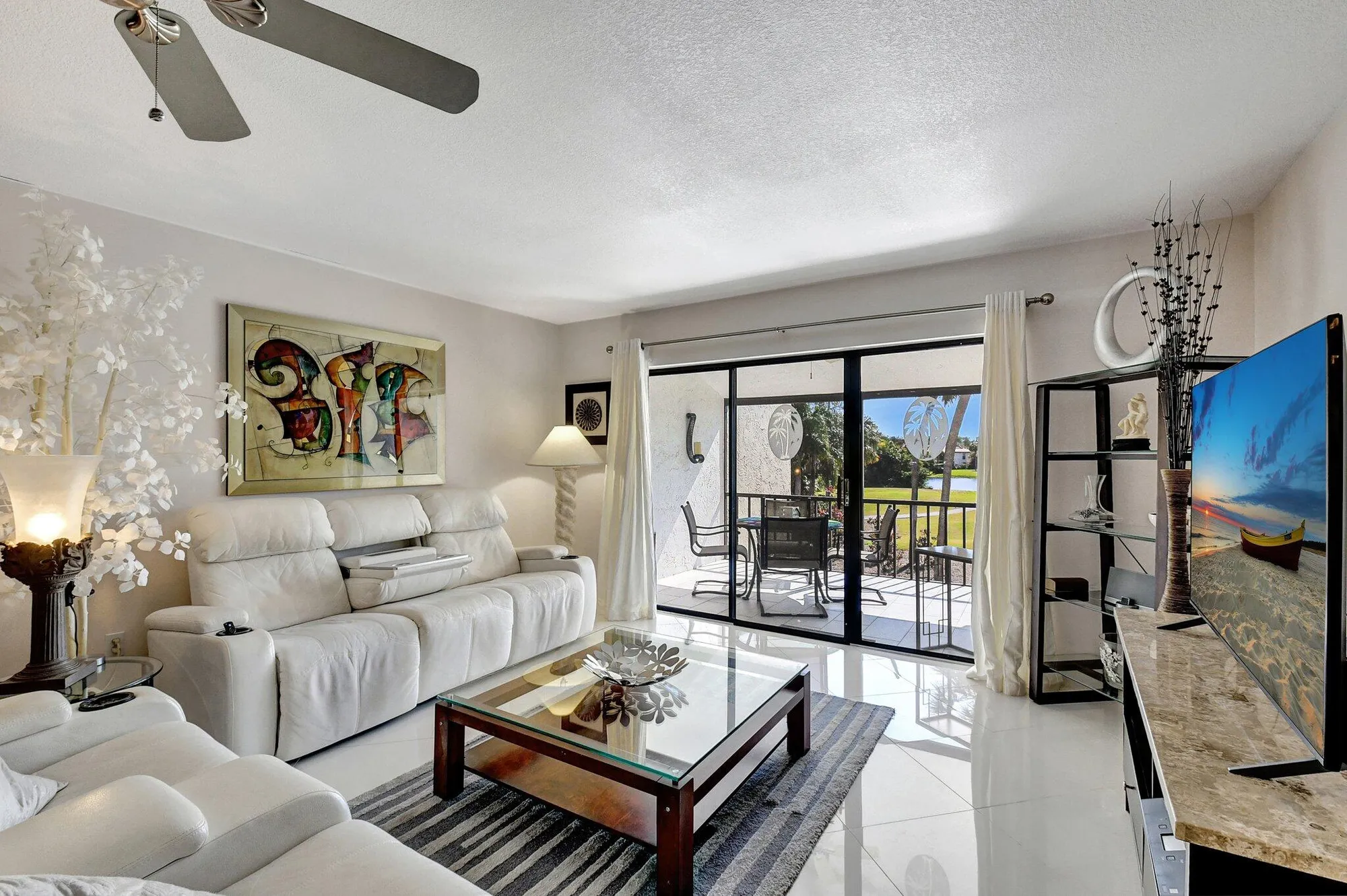 Property Slideshow image 12 of 54 | 21219 lago cir f, Boca Raton, FL, 33433