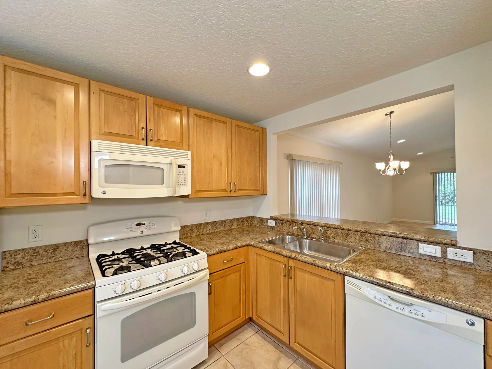 Property Slideshow image 11 of 56 | 11329 sw birch tree cir, Port Saint Lucie, FL, 34987