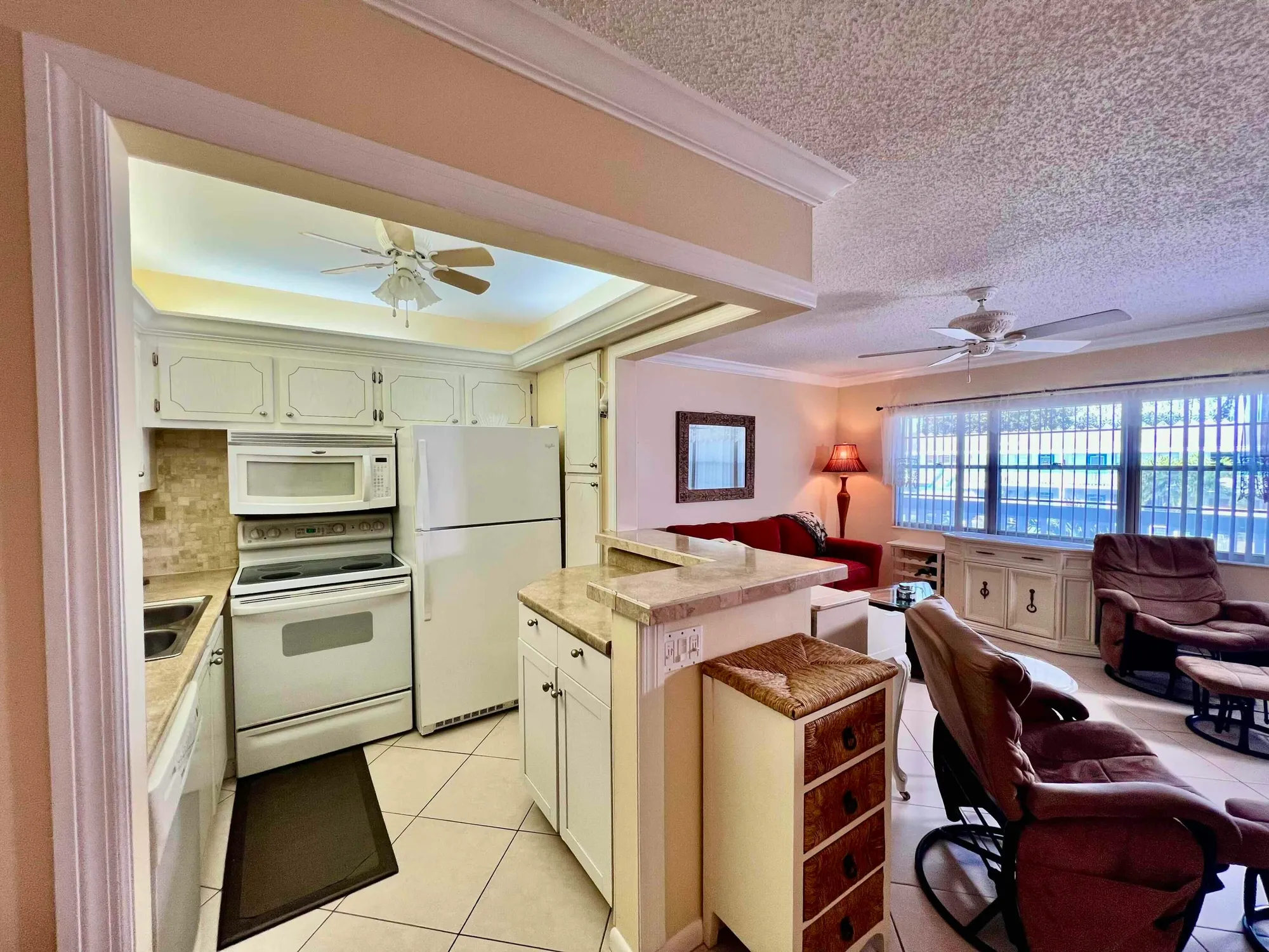 Property Slideshow image 14 of 50 | 101 oakridge h, Deerfield Beach, FL, 33442