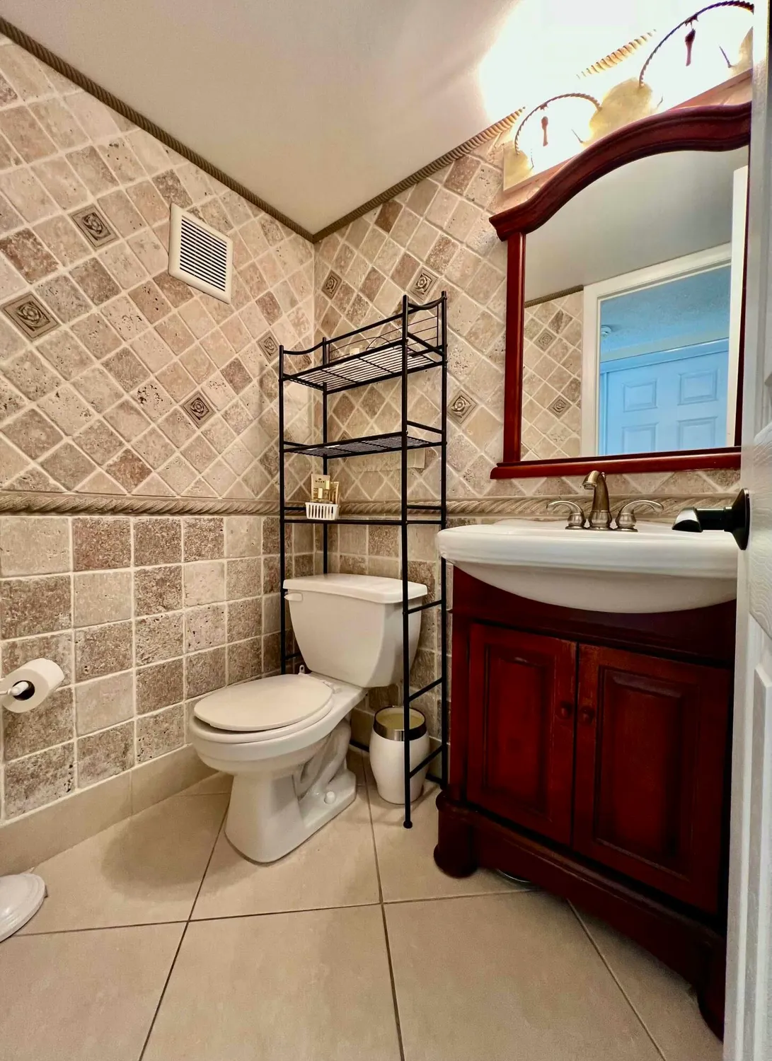 Property Slideshow image 12 of 50 | 101 oakridge h, Deerfield Beach, FL, 33442