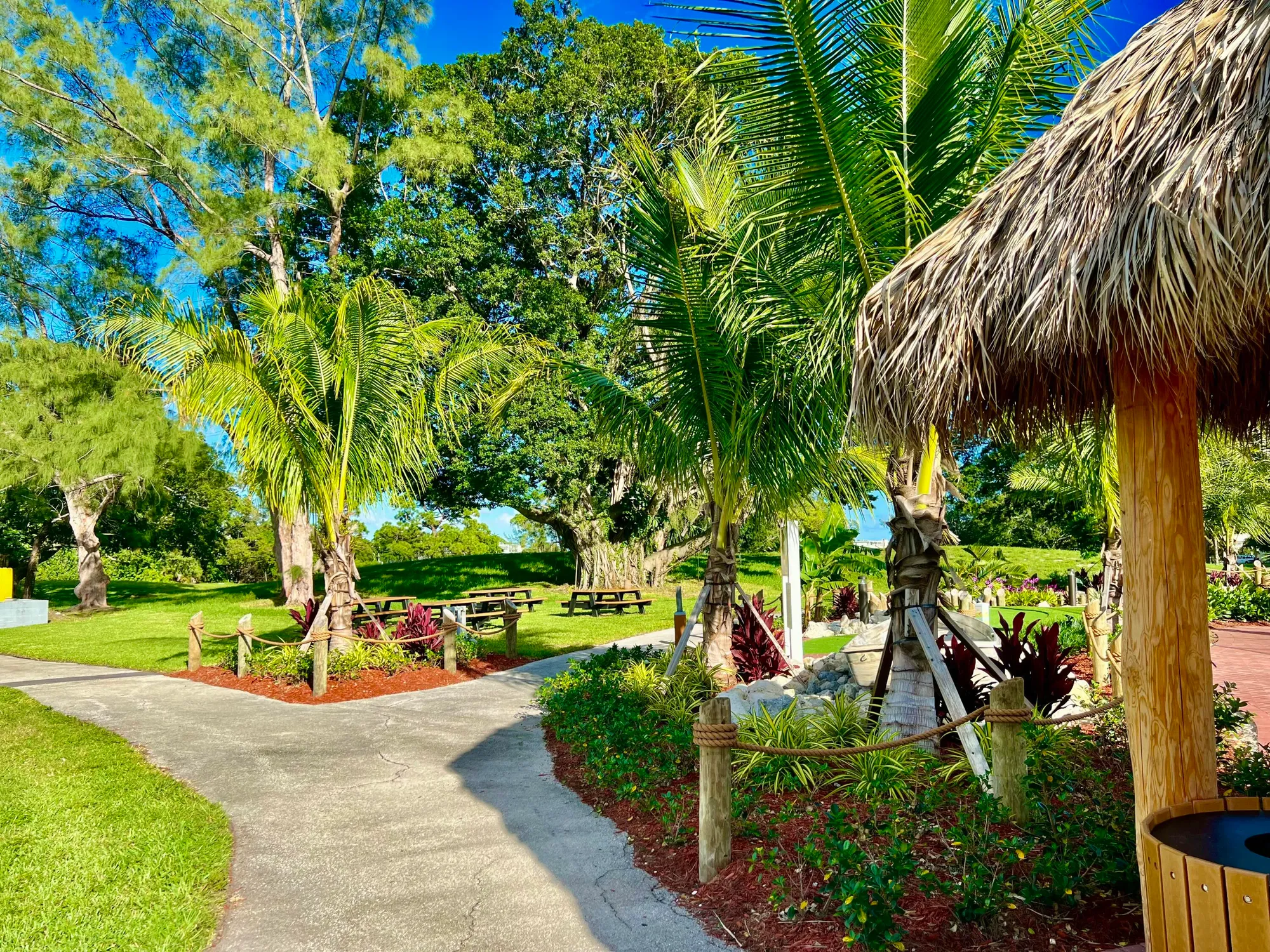 Property Slideshow image 35 of 50 | 101 oakridge h, Deerfield Beach, FL, 33442