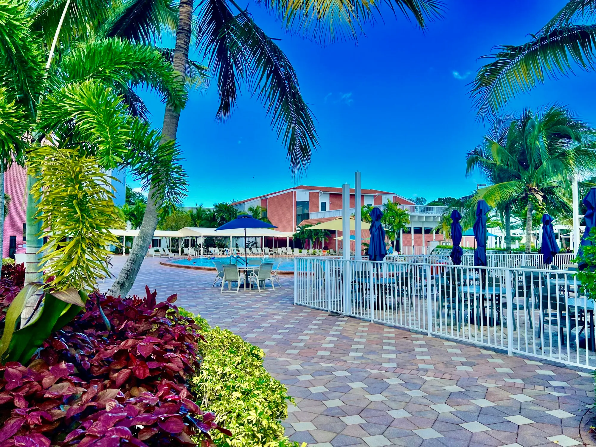 Property Slideshow image 46 of 50 | 101 oakridge h, Deerfield Beach, FL, 33442