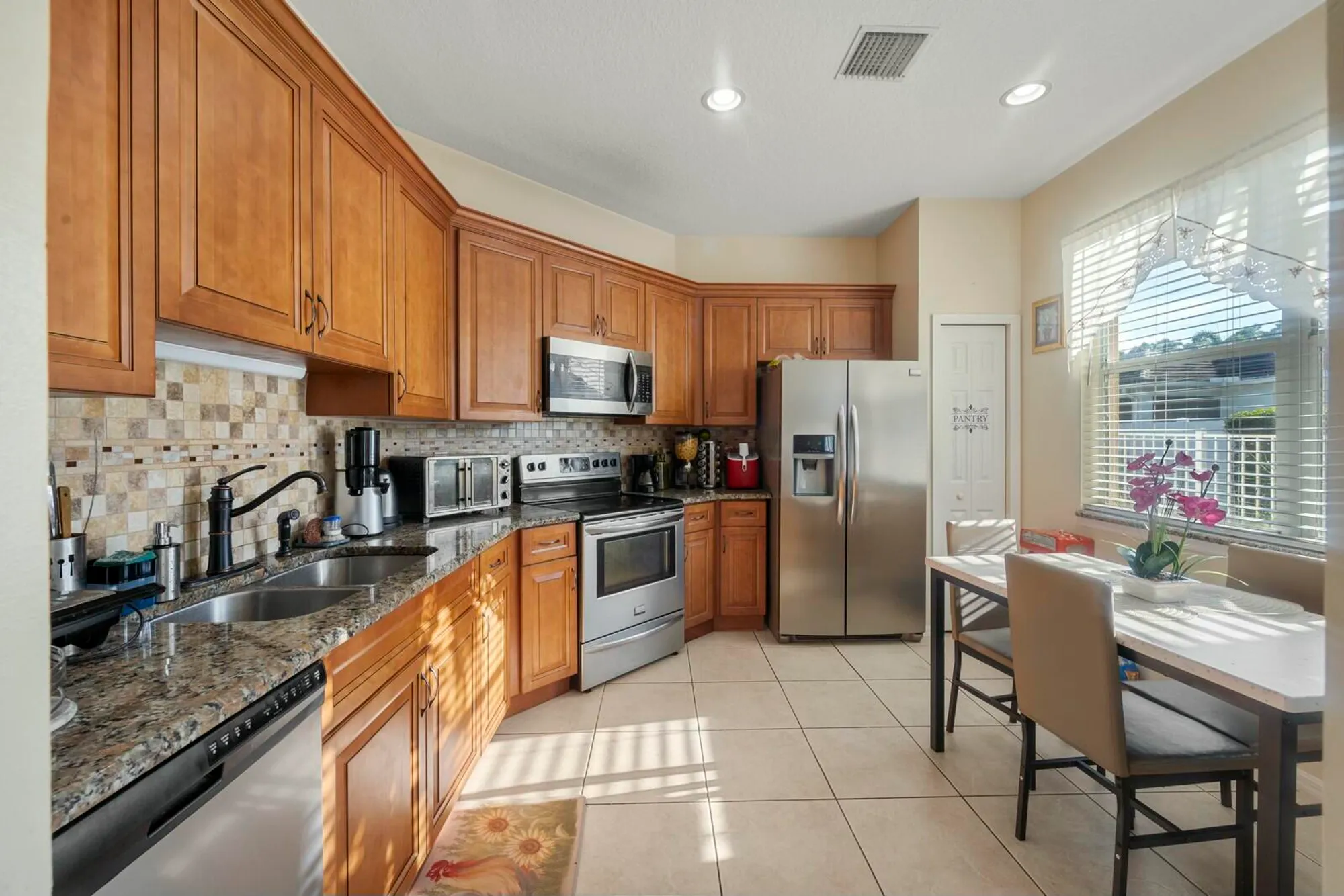 Property Slideshow image 10 of 35 | 248 sw manatee springs way, Port Saint Lucie, FL, 34986