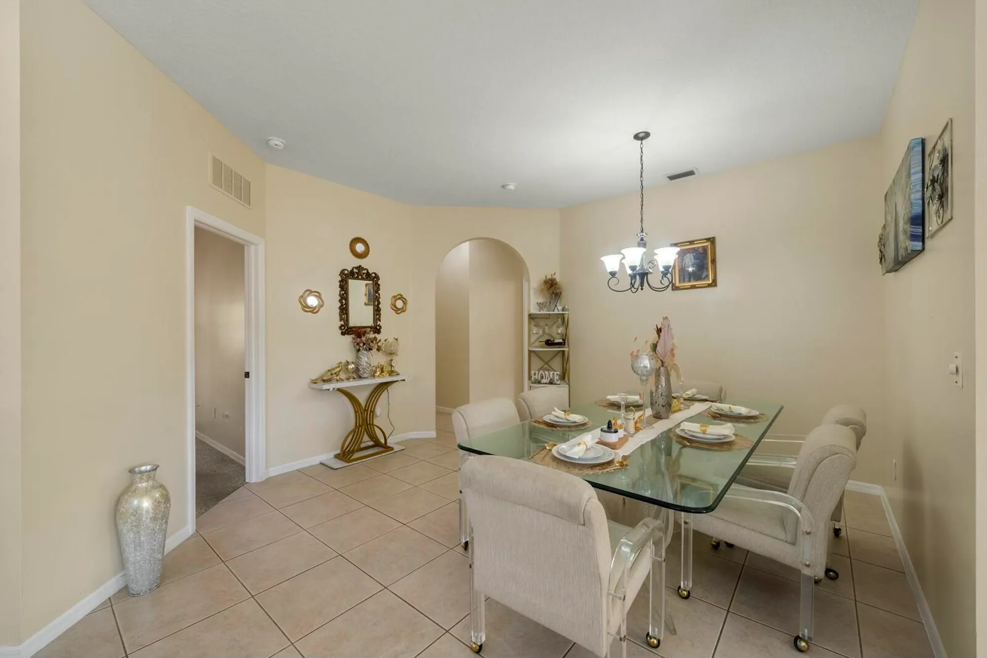 Property Slideshow image 12 of 35 | 248 sw manatee springs way, Port Saint Lucie, FL, 34986