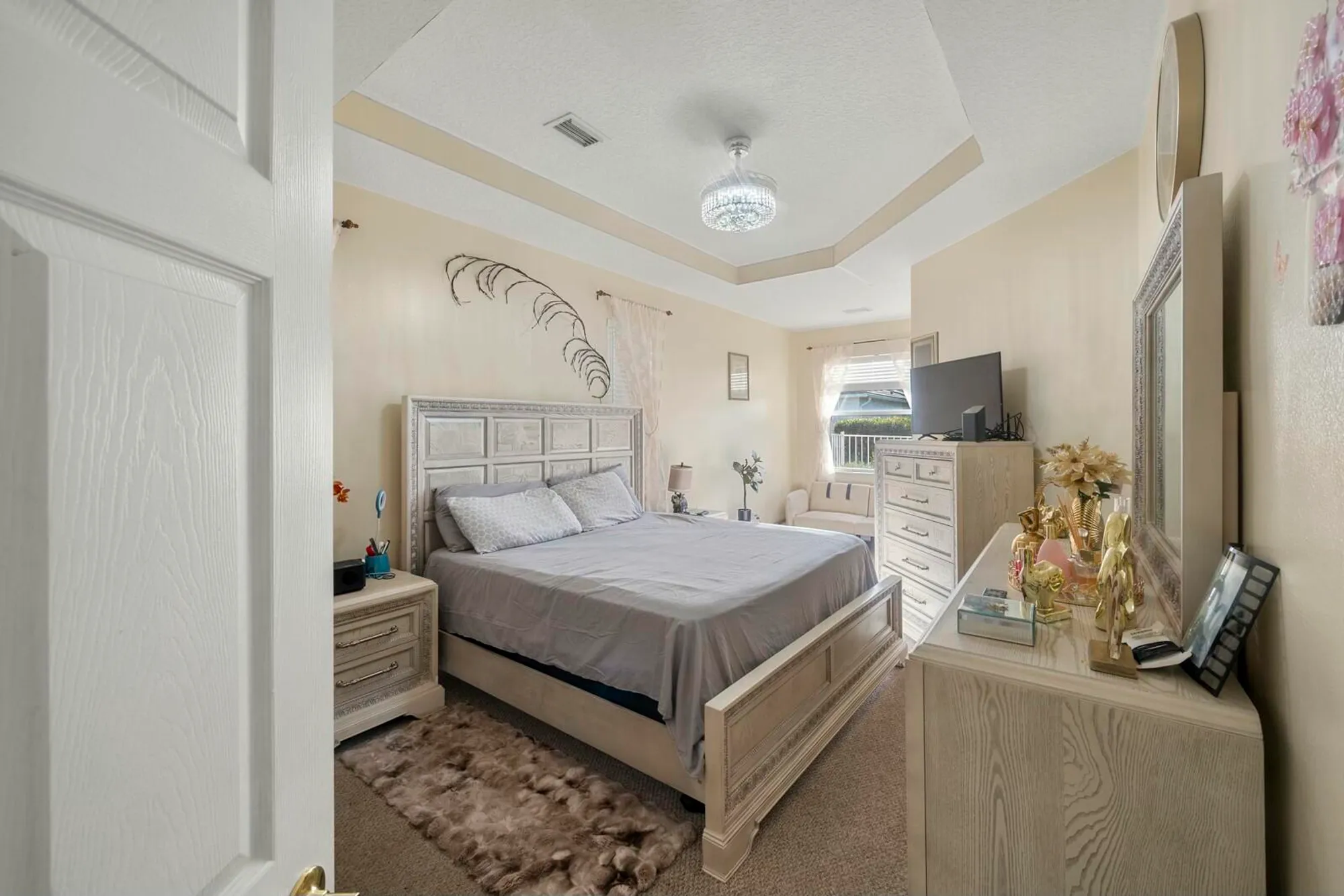 Property Slideshow image 15 of 35 | 248 sw manatee springs way, Port Saint Lucie, FL, 34986