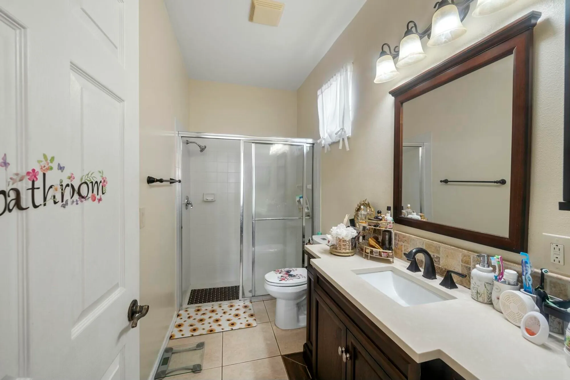 Property Slideshow image 17 of 35 | 248 sw manatee springs way, Port Saint Lucie, FL, 34986