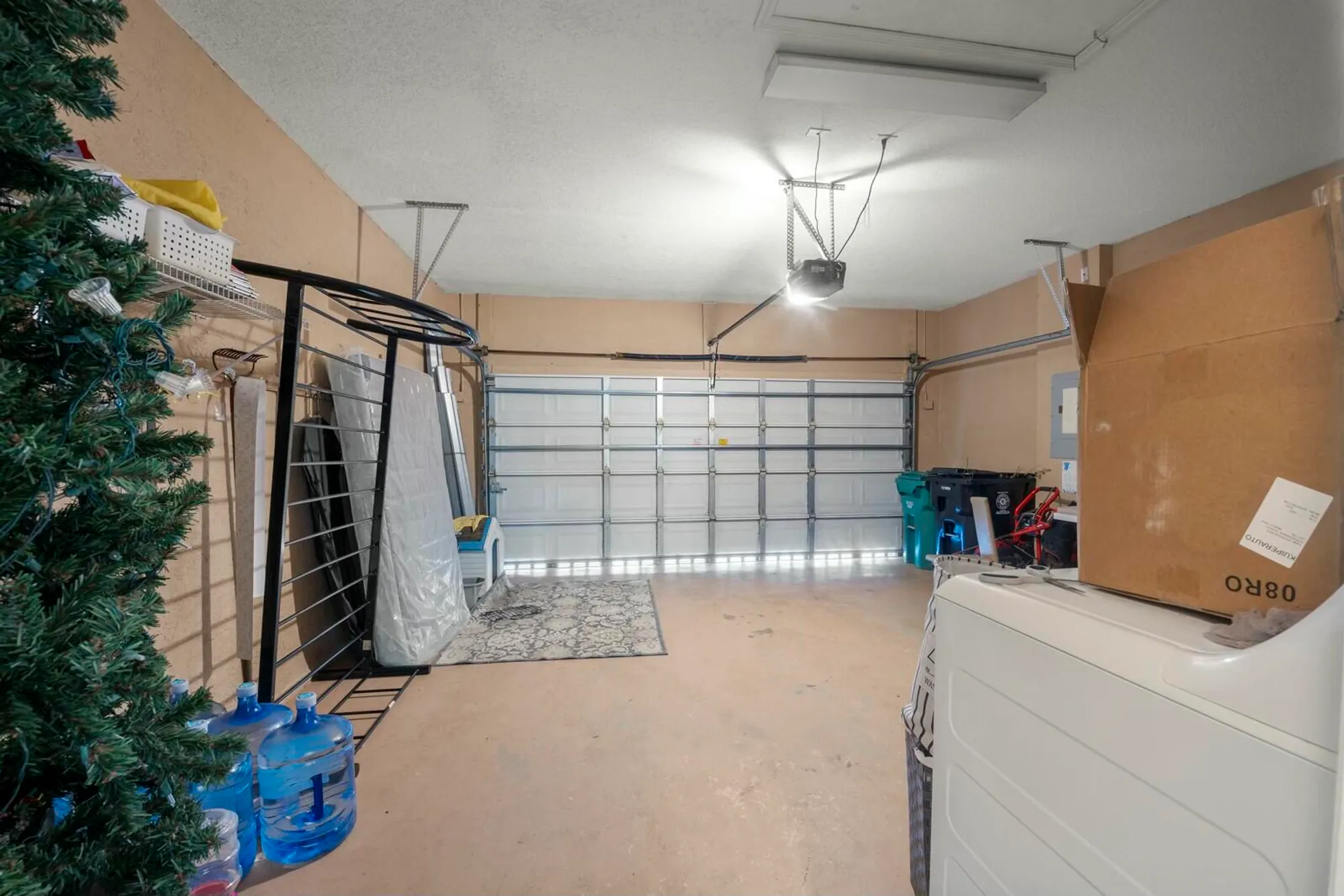 Property Slideshow image 21 of 35 | 248 sw manatee springs way, Port Saint Lucie, FL, 34986