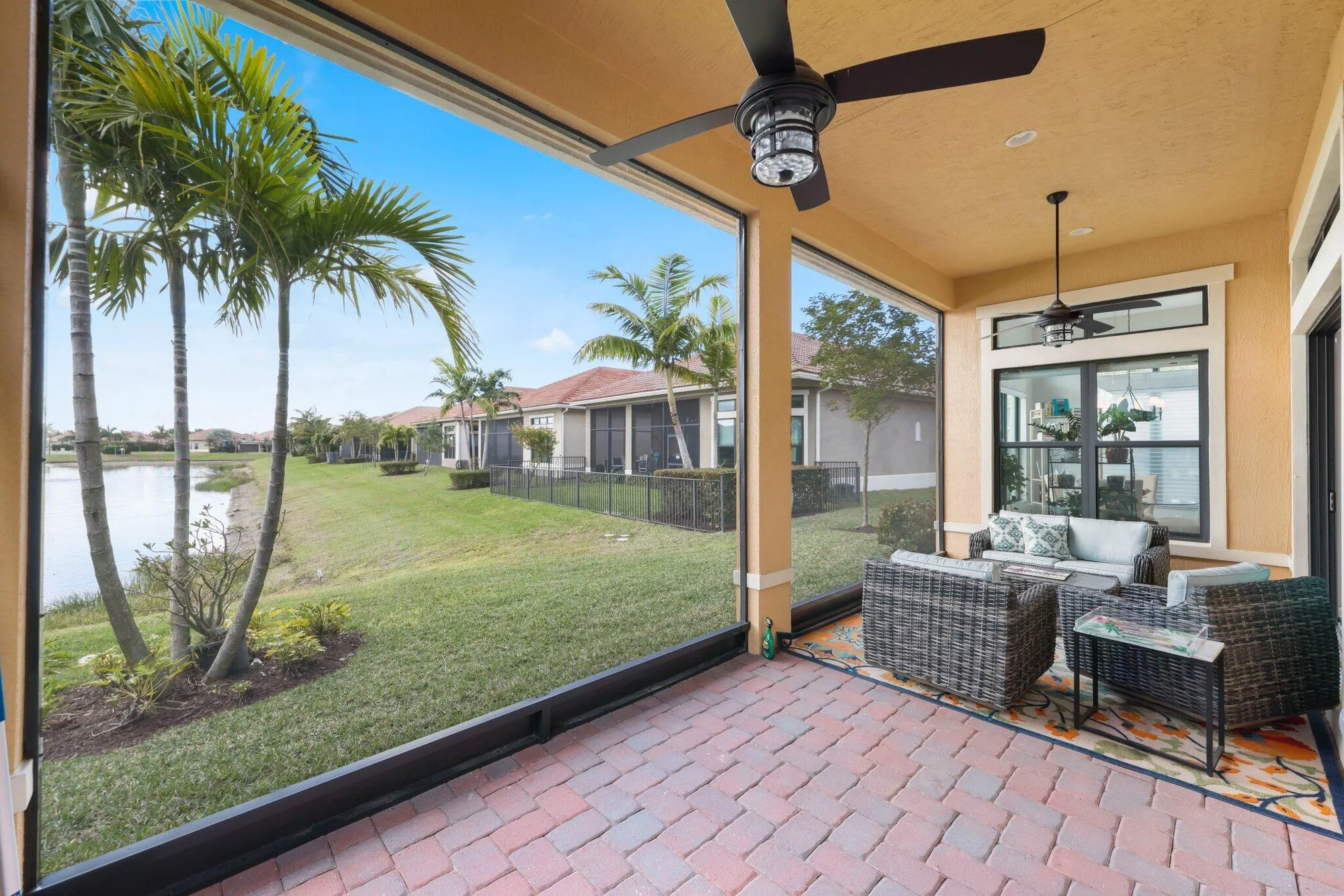 Property Slideshow image 24 of 66 | 9149 leon cir, Parkland, FL, 33076
