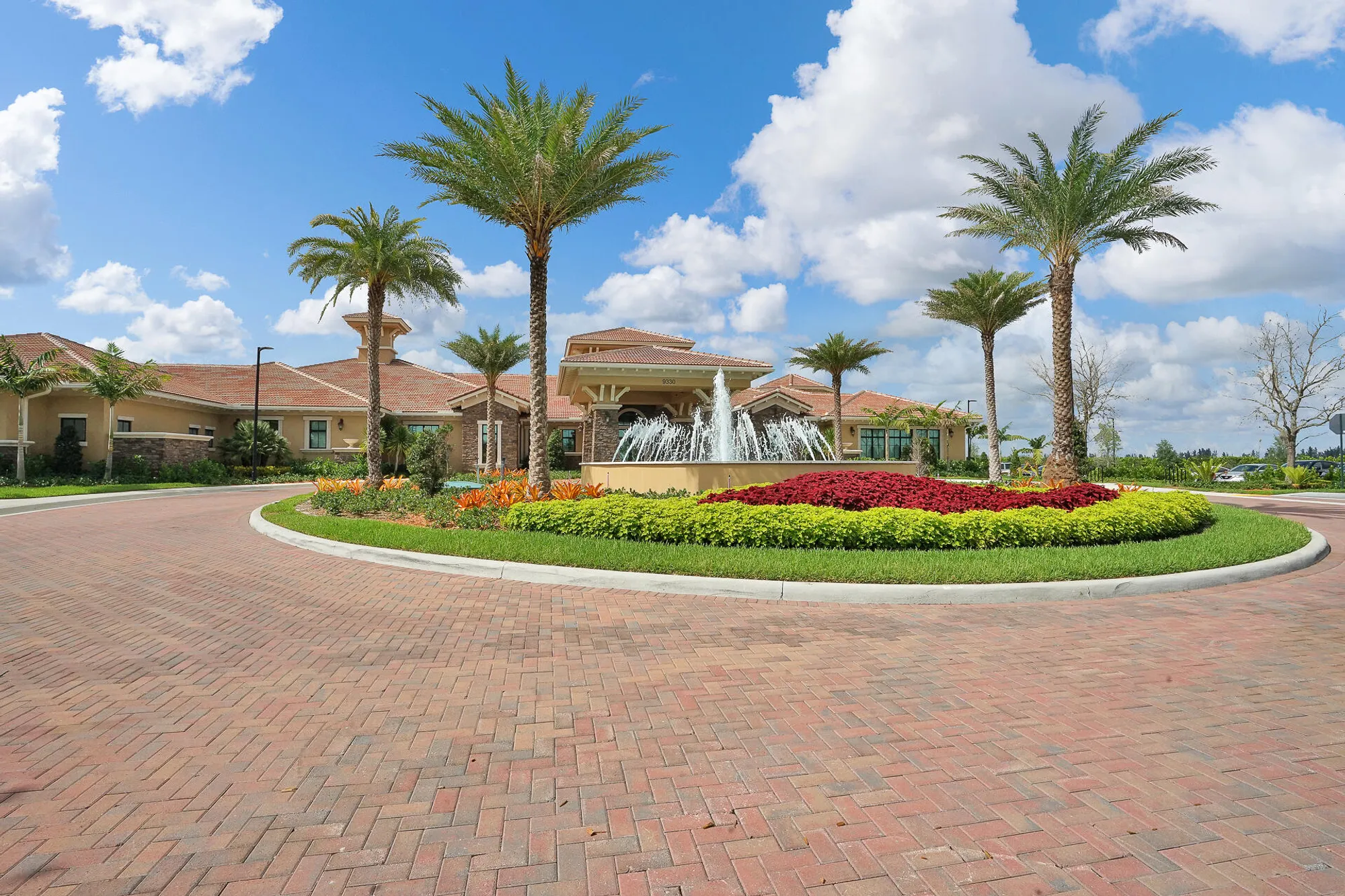 Property Slideshow image 54 of 66 | 9149 leon cir, Parkland, FL, 33076