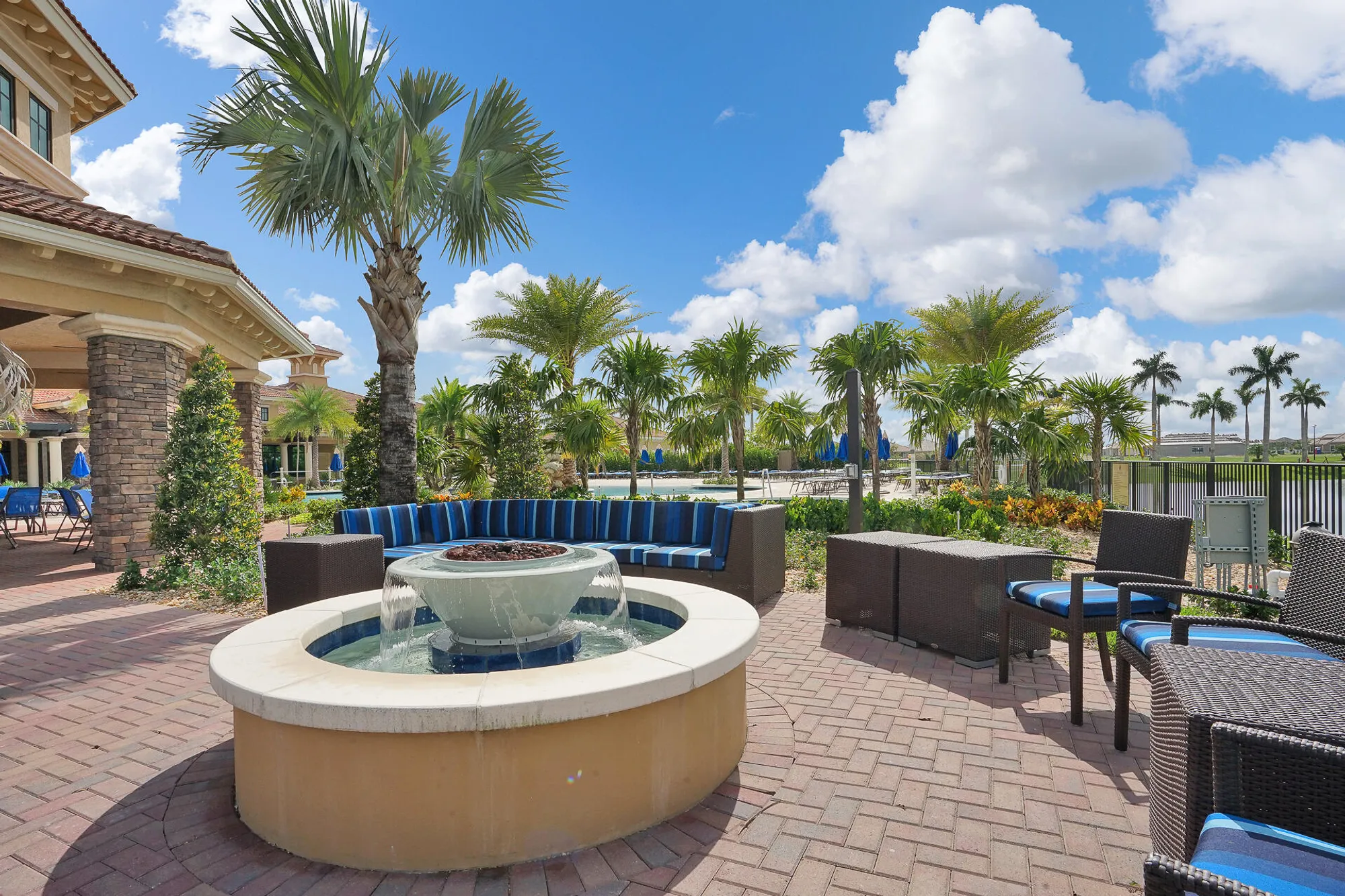 Property Slideshow image 63 of 66 | 9149 leon cir, Parkland, FL, 33076