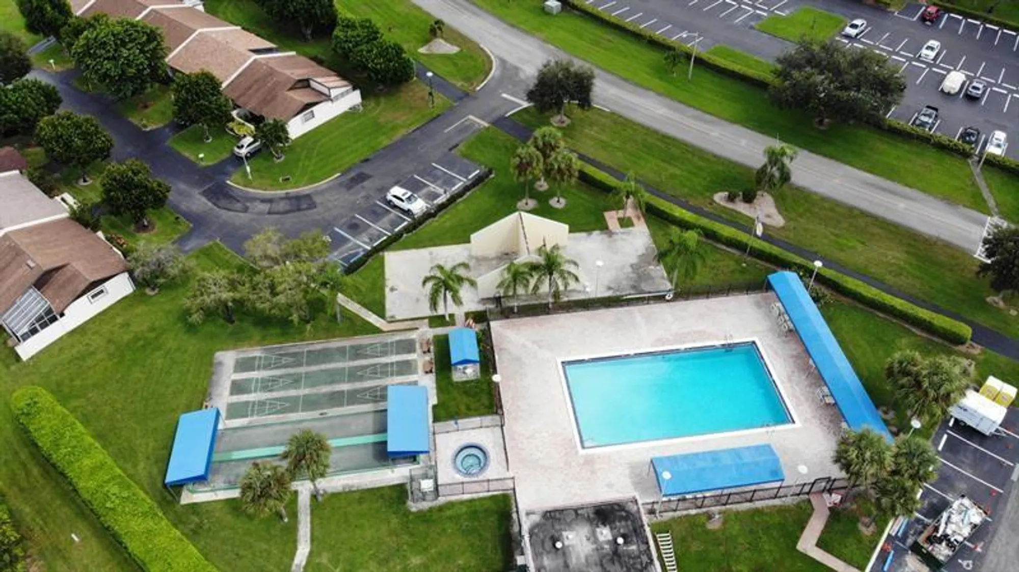 Property Slideshow image 41 of 67 | 5190 las verdes cir 224, Delray Beach, FL, 33484