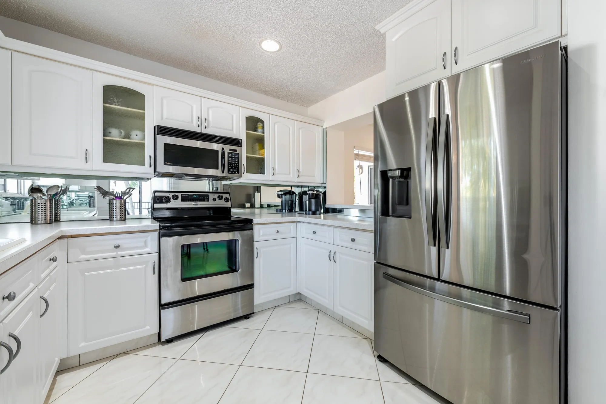 Property Slideshow image 8 of 49 | 7485 glendevon ln apt 1105, Delray Beach, FL, 33446