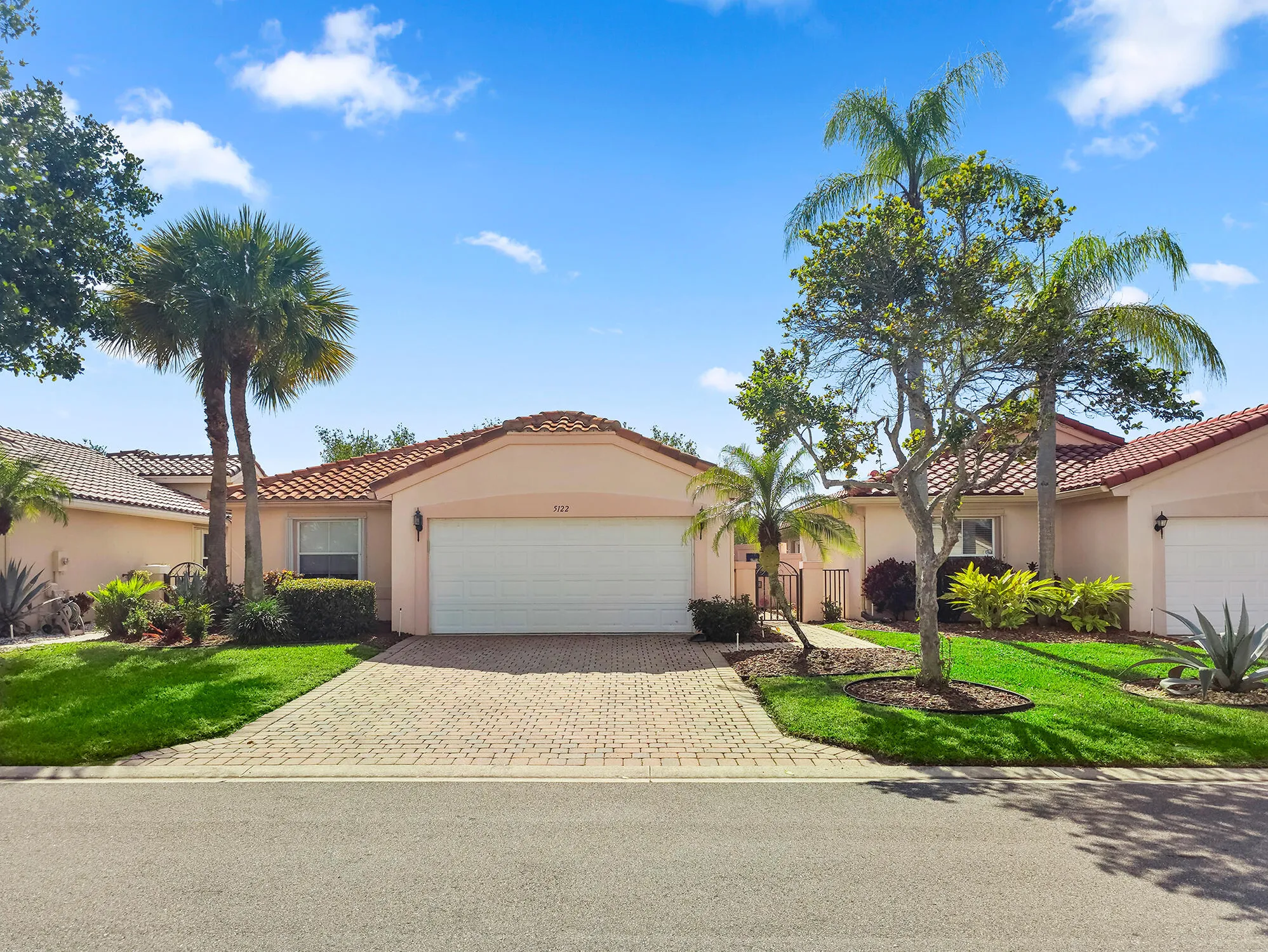 Property Slideshow image 1 of 70 | 5122 corbel lake way, Boynton Beach, FL, 33437