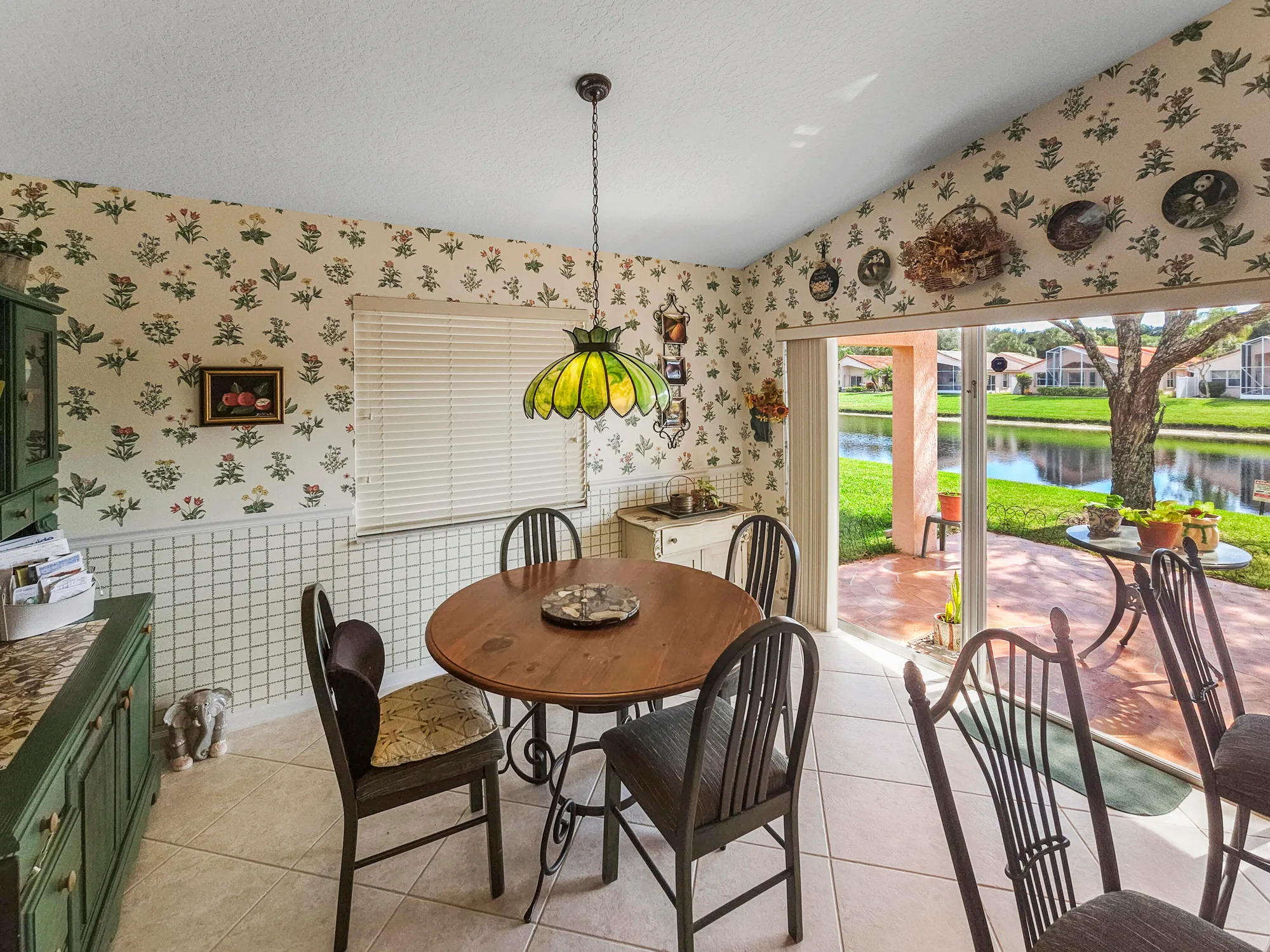 Property Slideshow image 14 of 70 | 5122 corbel lake way, Boynton Beach, FL, 33437