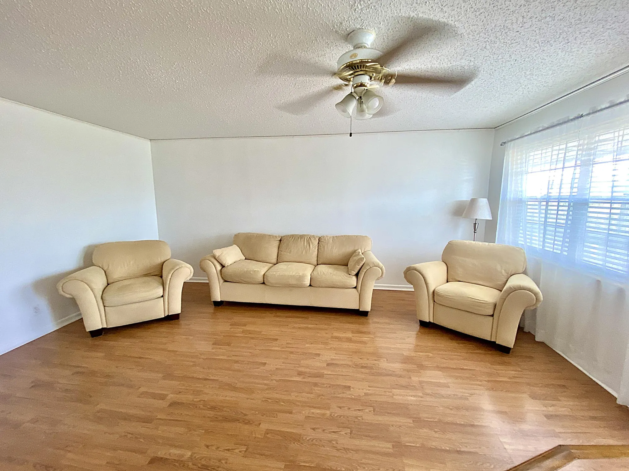 Property Slideshow image 5 of 57 | 374 markham q, Deerfield Beach, FL, 33442