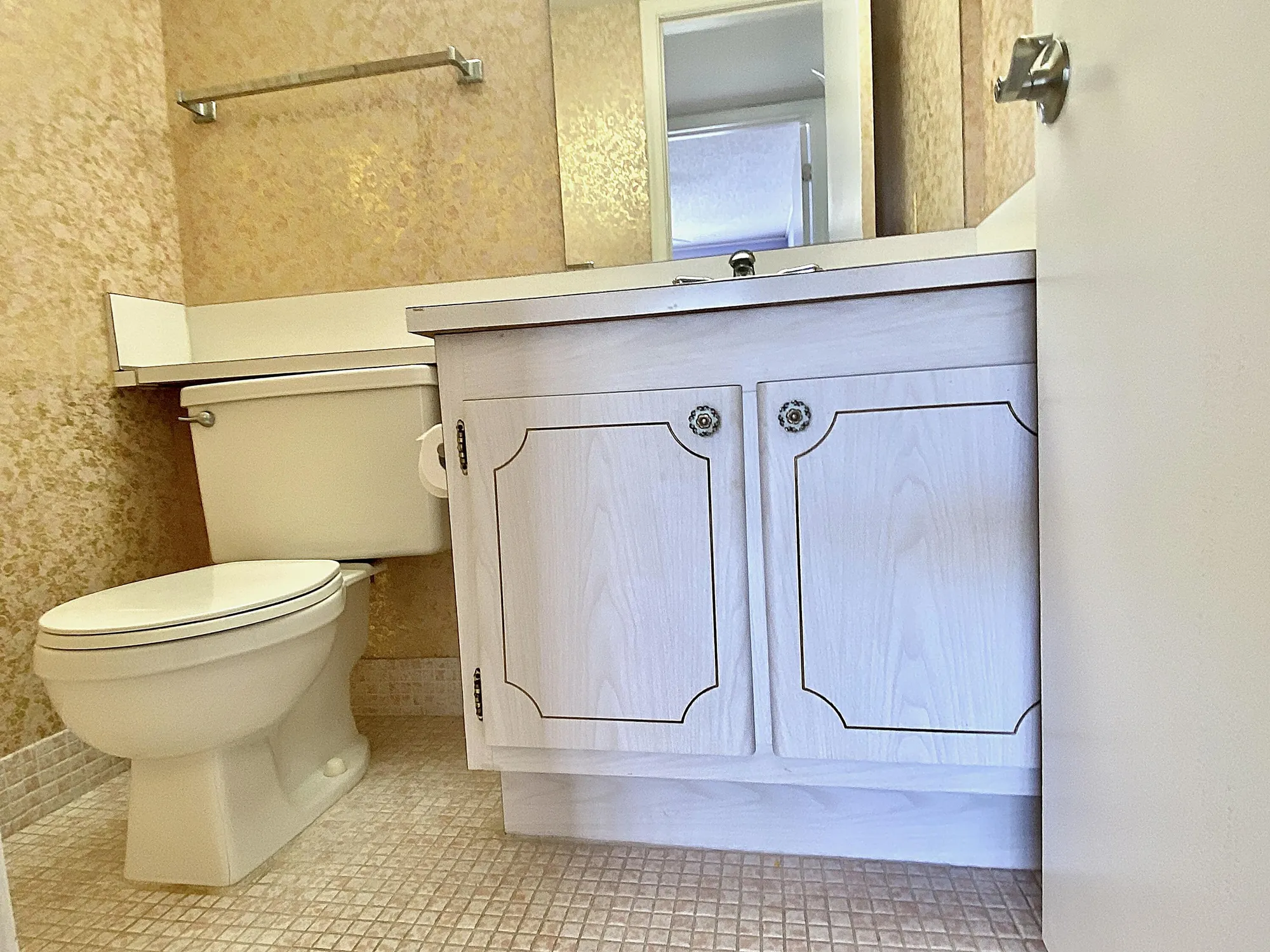 Property Slideshow image 12 of 57 | 374 markham q, Deerfield Beach, FL, 33442