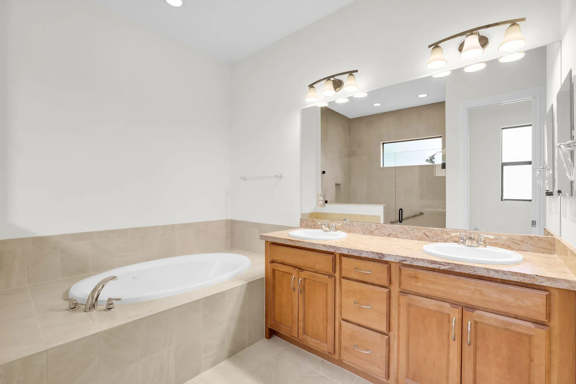 Property Slideshow image 18 of 45 | 9657 kalmar cir, Parkland, FL, 33076